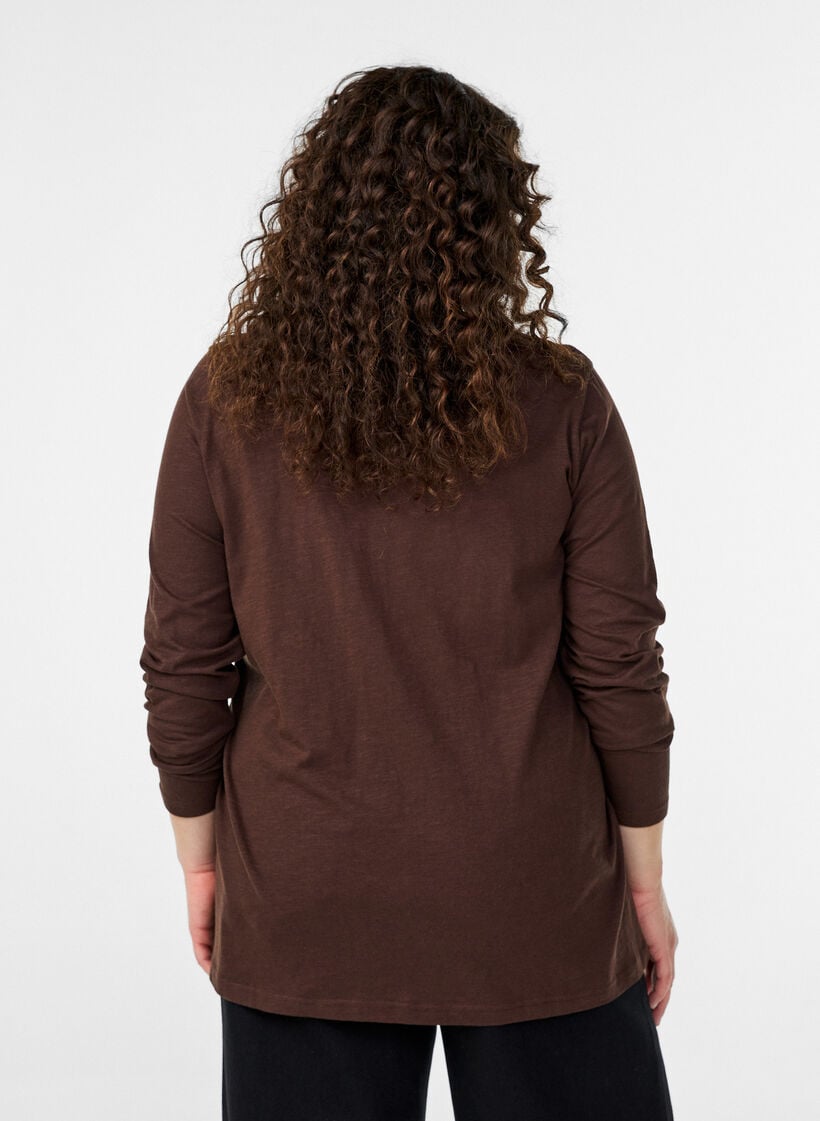Lang&aelig;rmet t-shirt med V-hals og knapper, Brun, Model image number 2