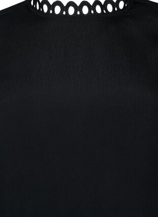 Viskosekjole med crochet ærmer, Black, Packshot image number 2