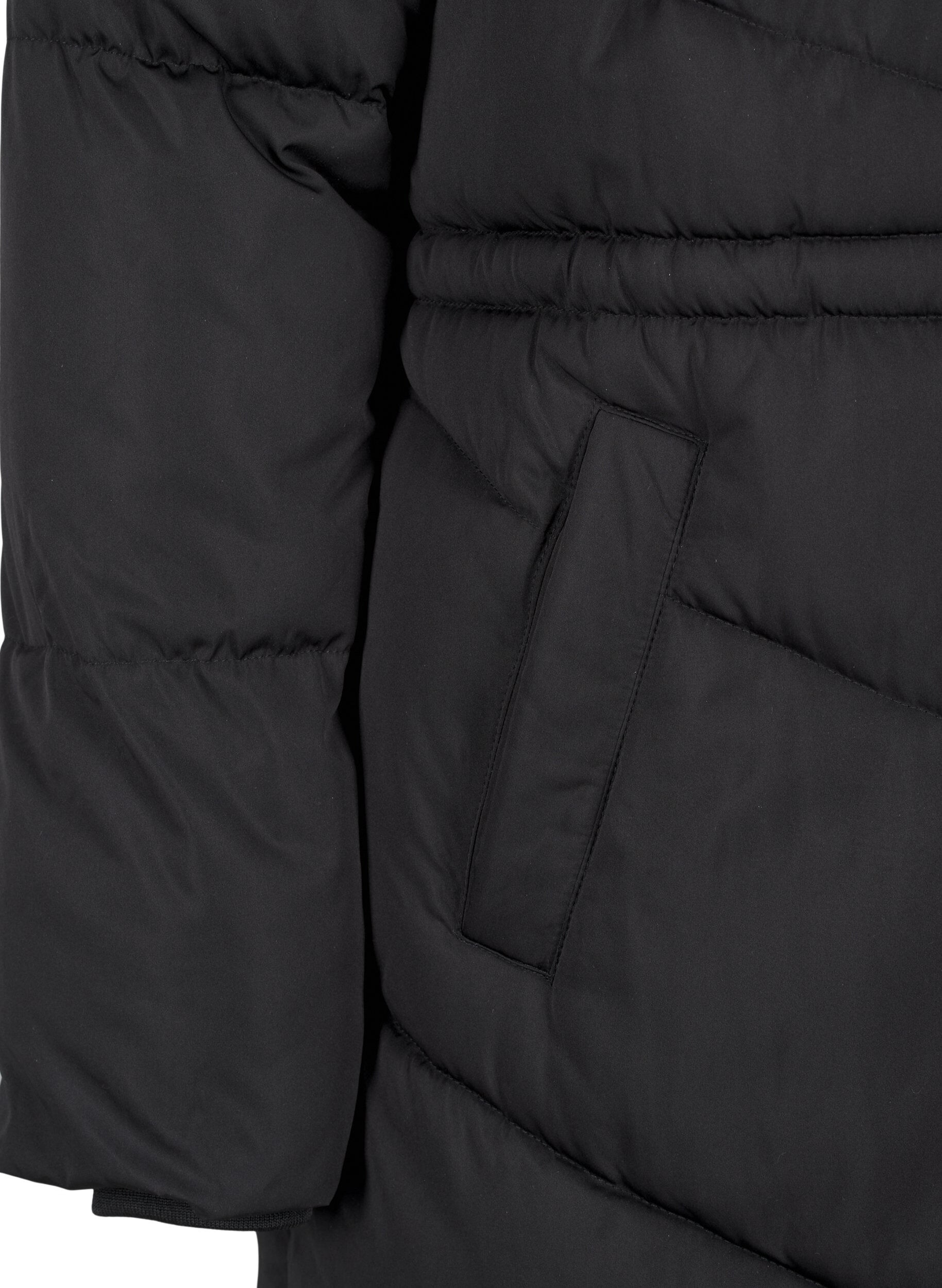 Zizzi Mellemlang pufferjakke med h&aelig;tte, Black, Packshot image number 3