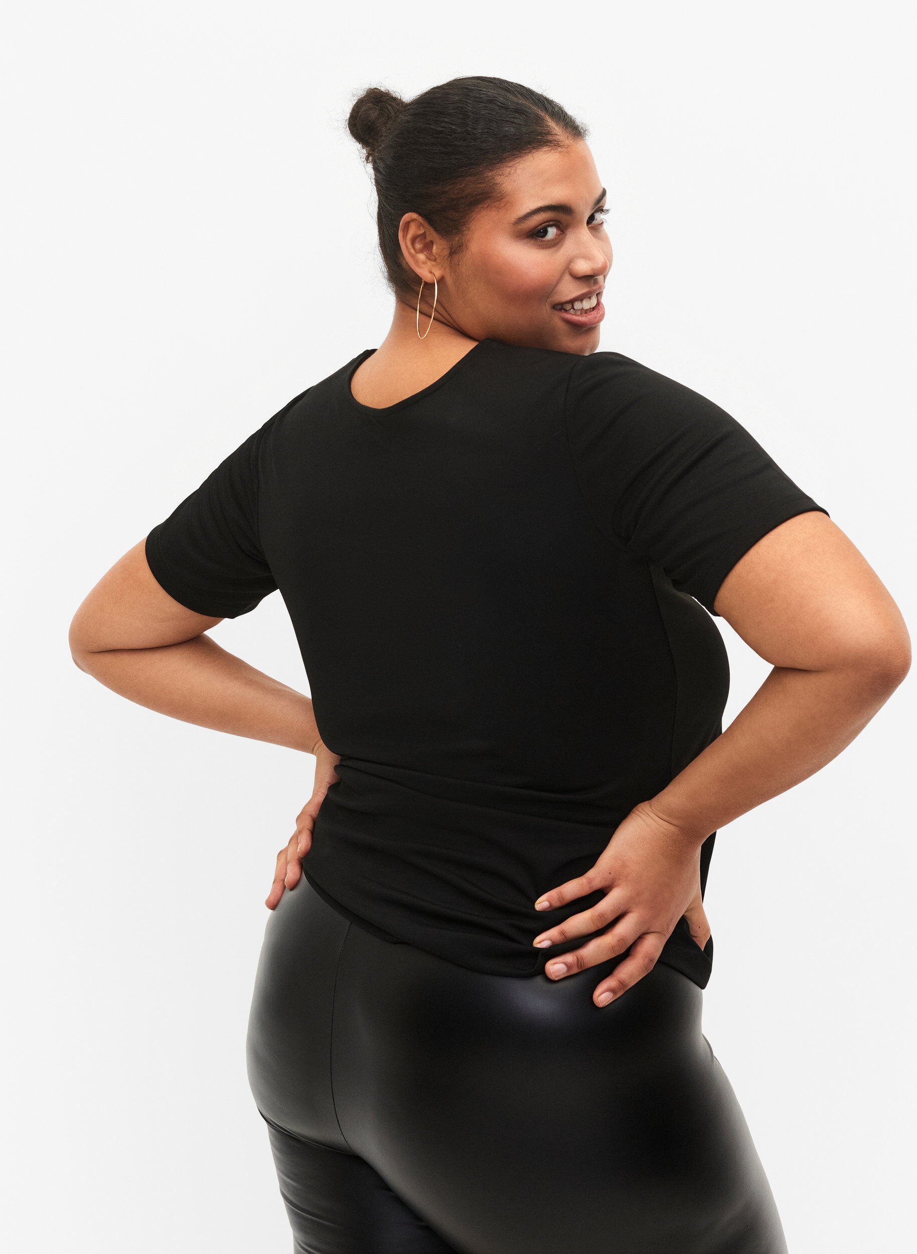 Zizzi Vendbar bluse med sn&oslash;redetalje, Black, Model image number 1