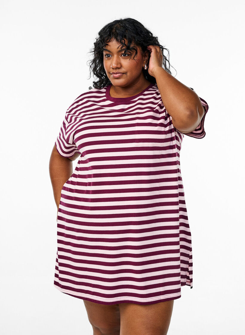 Lang nat-t-shirt i økologisk bomuld med striber, Rød, Model image number 0