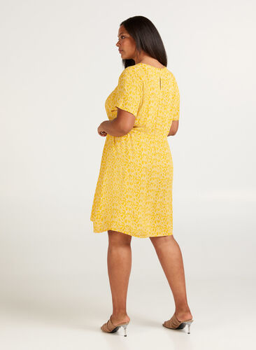 Kjole med korte ærmer, Yellow Branch, Model image number 1