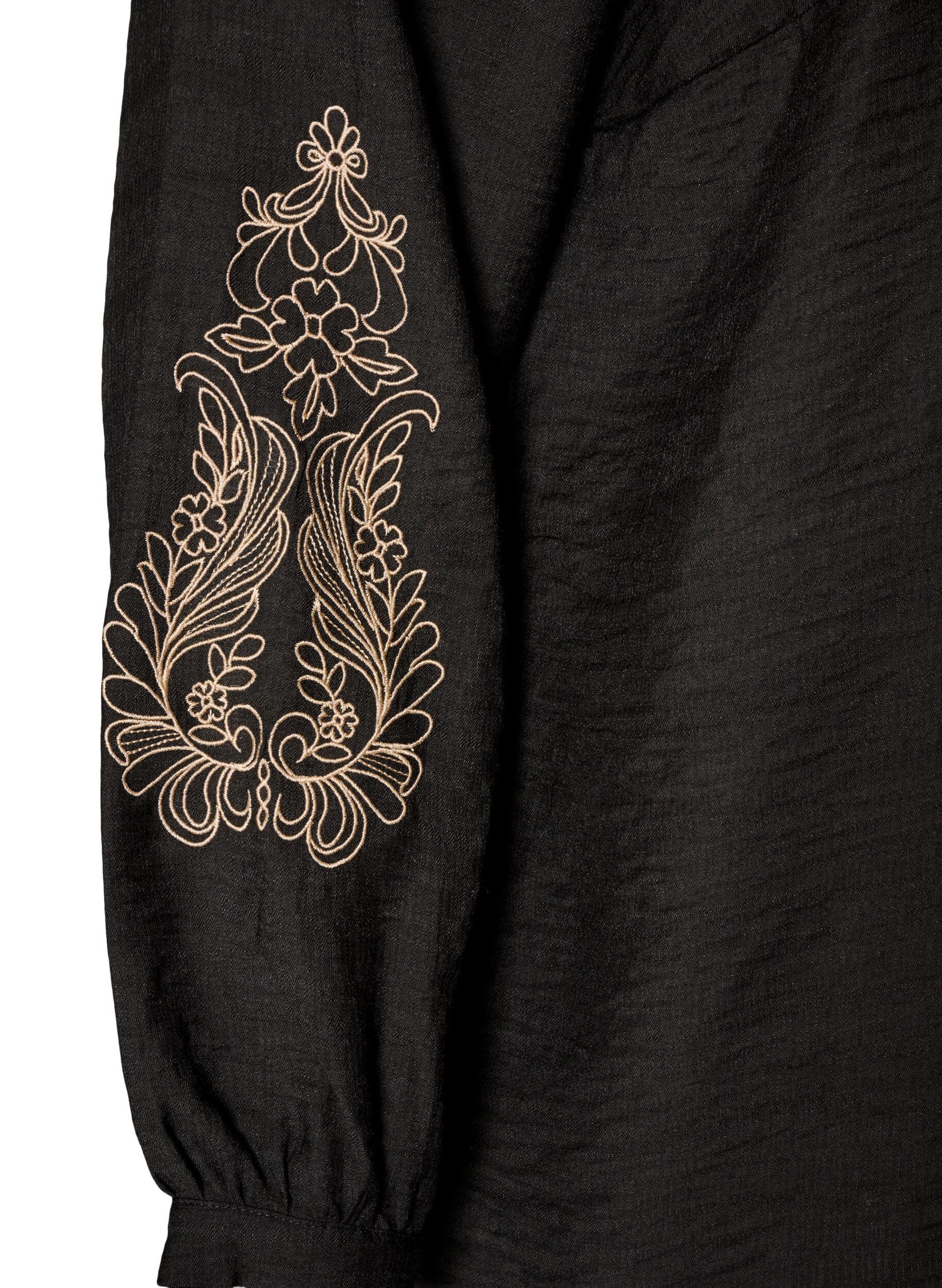 ZizziSkjorte i viskose med broderi p&aring; &aelig;rmer, Sort, Packshot image number 3