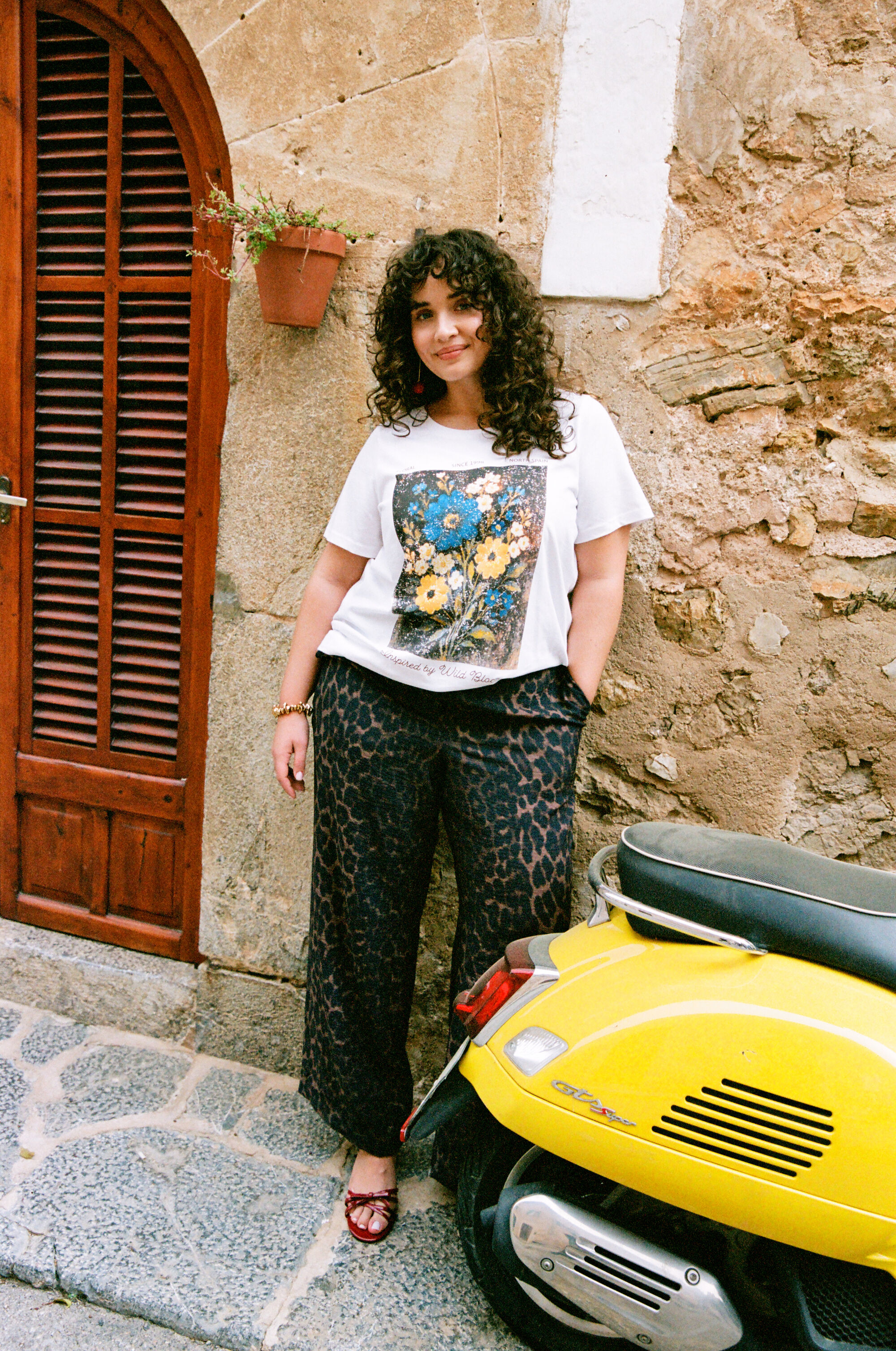 ZizziAfslappet m&oslash;nstermiks med kant, , Model