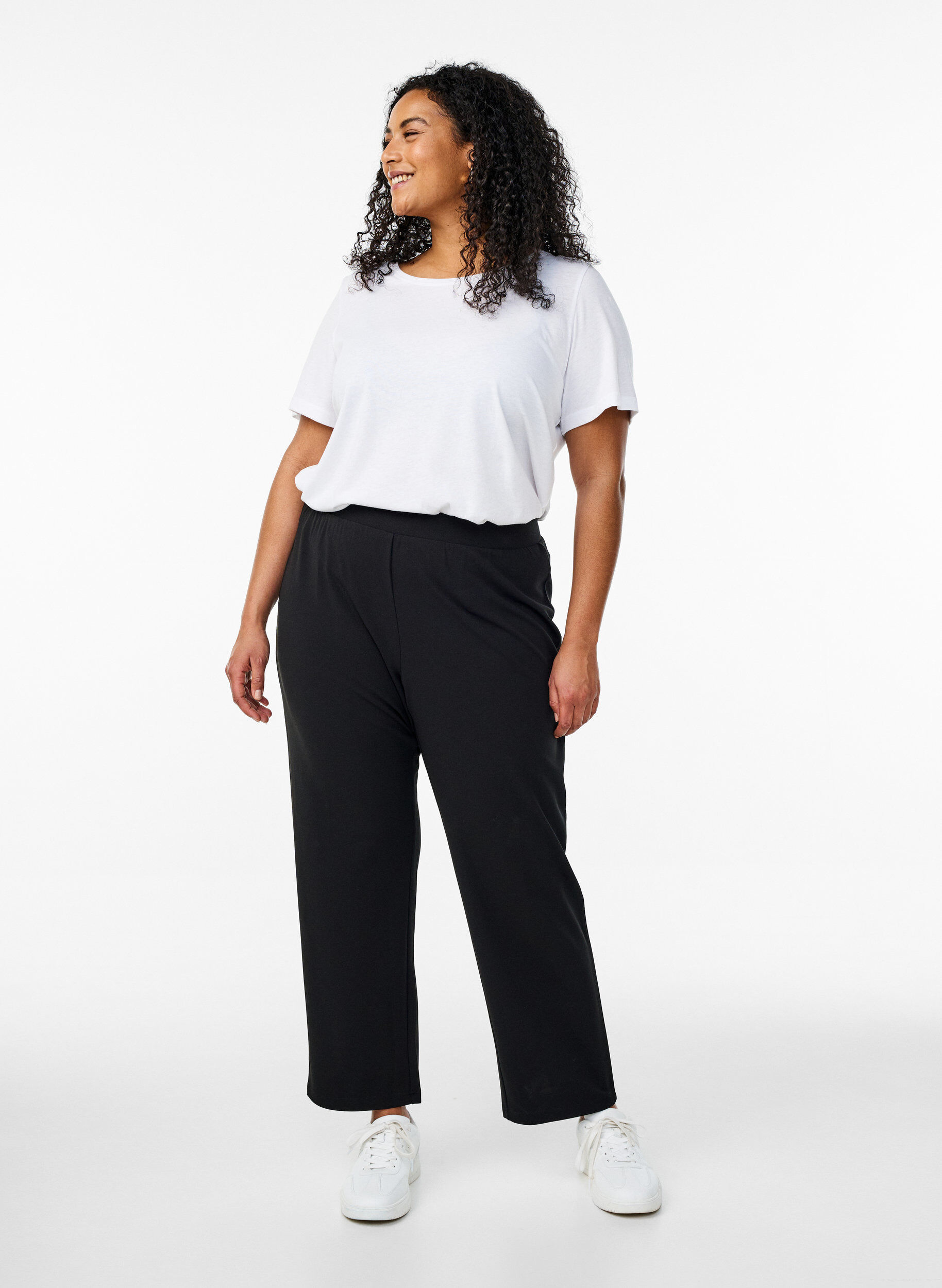 Zizzi FLASH - 2-pak t-shirts med rund hals, Black/White, Model image number 2