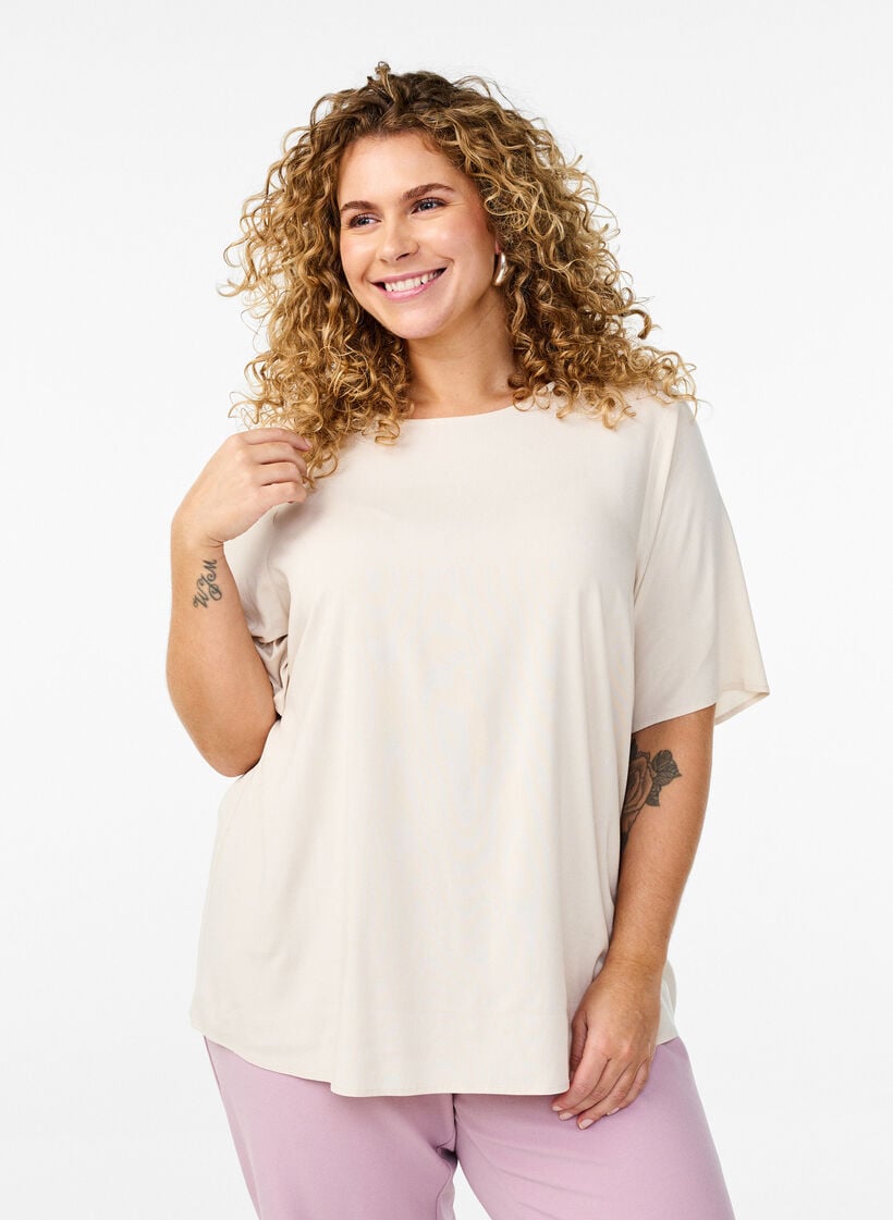 Kort&aelig;rmet v&aelig;vet bluse med rund hals, Beige, Model image number 0