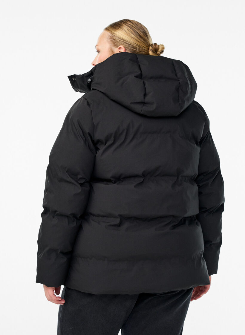 Kort pufferjakke med aftagelig h&aelig;tte, Sort, Model image number 2