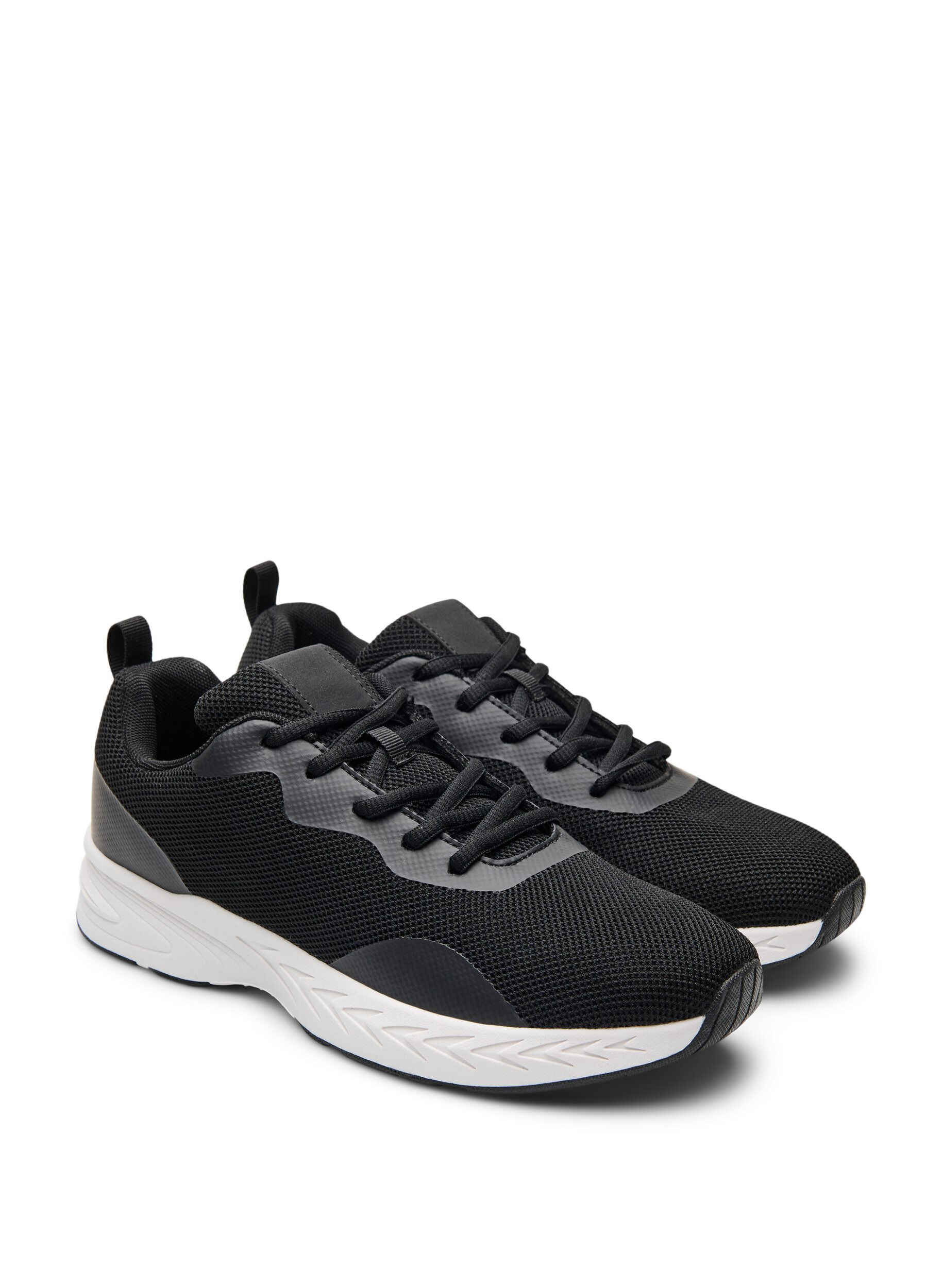 Zizzi Wide fit - Sneakers i mesh, Sort, Packshot image number 1