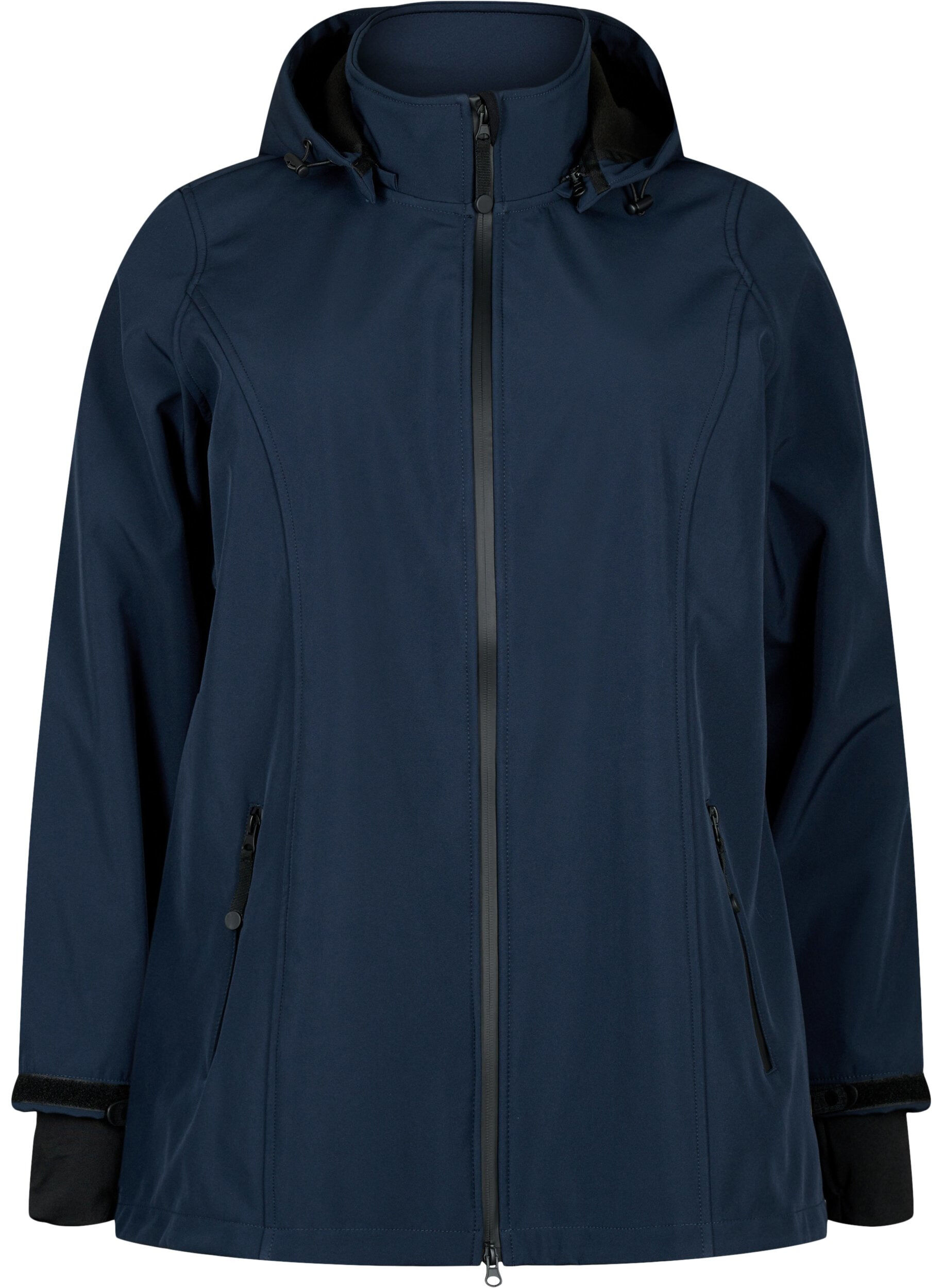 Kort softshell jakke med aftagelig h&aelig;tte