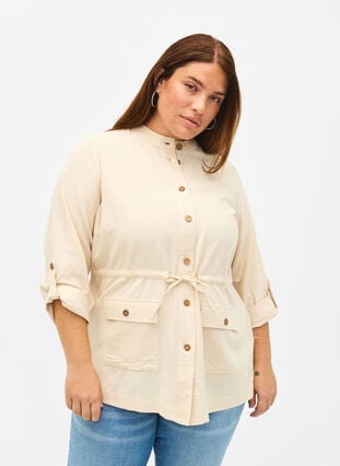 Skjorte i hørblend med lommer, Sandshell, Model image number 0