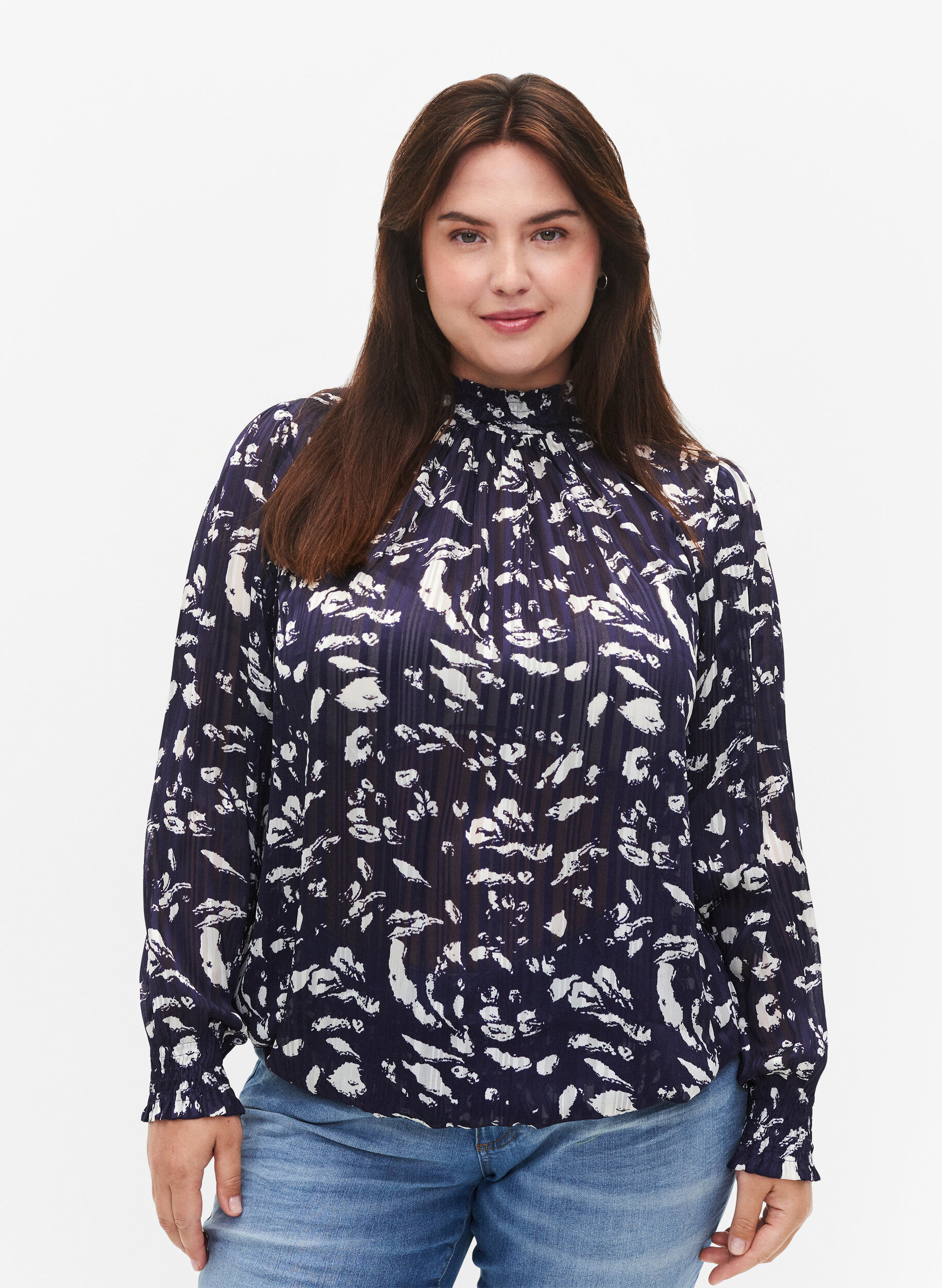 Zizzi Printet bluse med smock, Blue Leaf AOP, Model image number 0