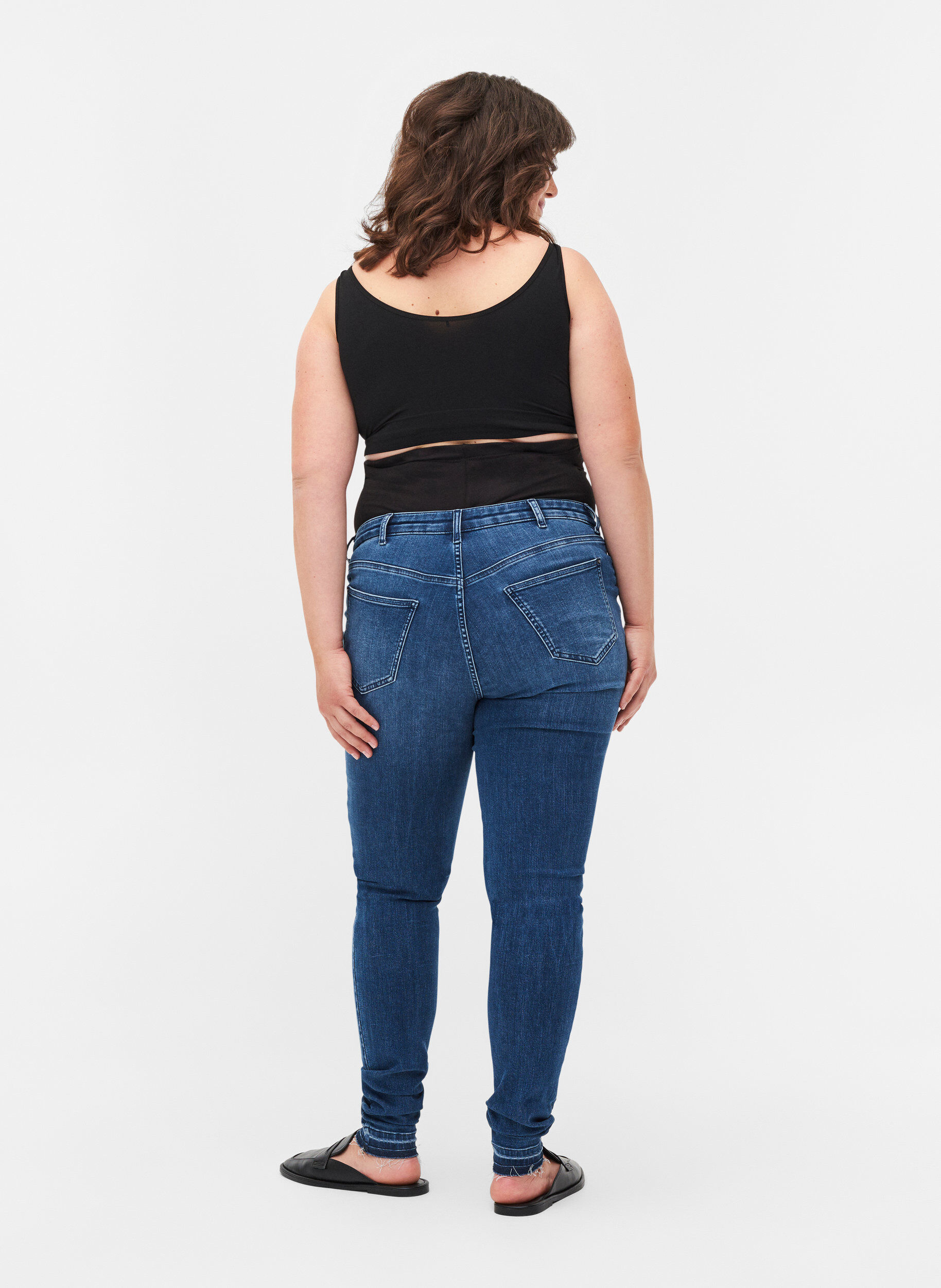 Zizzi Graviditets Amy jeans, Blue denim, Model image number 1
