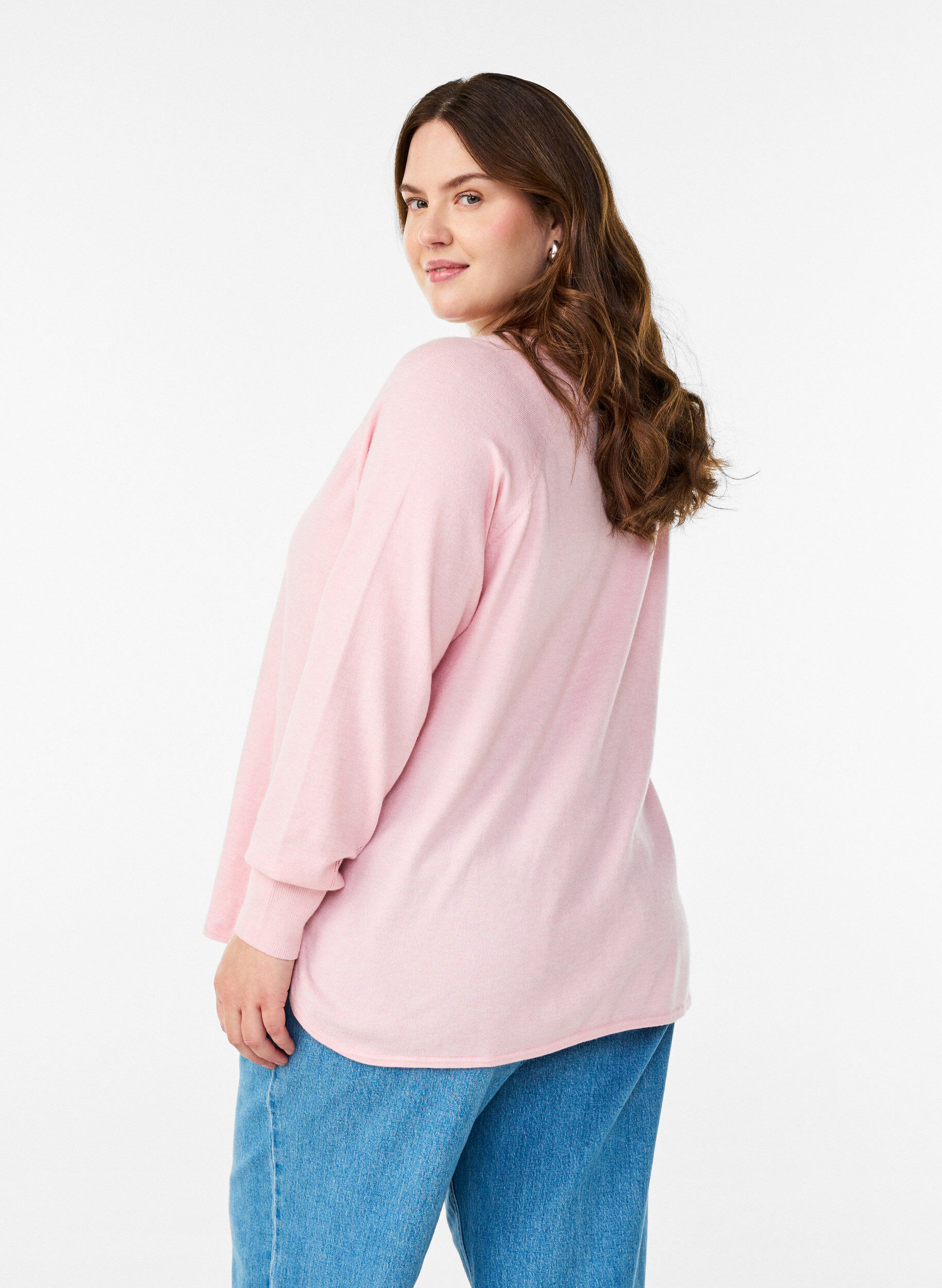Zizzi Finstrikket bluse med v-hals og frontdetalje, Lyser&oslash;d, Model image number 2
