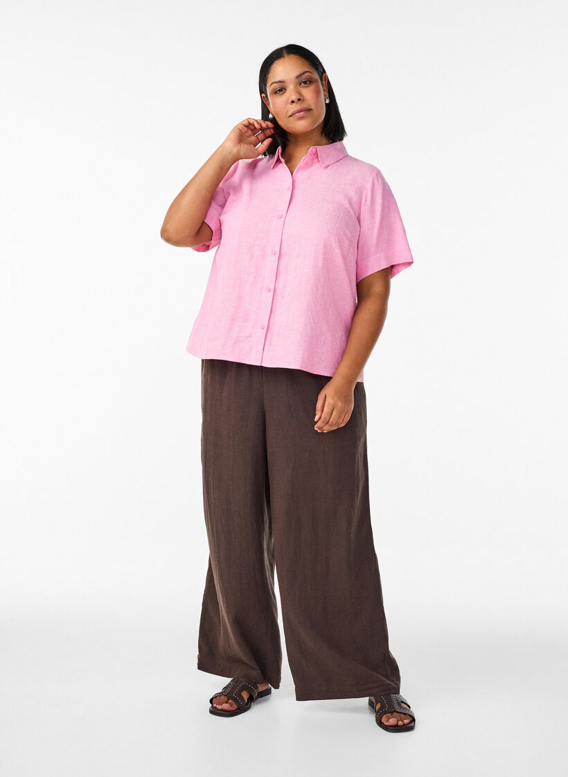 Kort&aelig;rmet skjorte i h&oslash;r og viskose, Lyser&oslash;d, Model image number 1