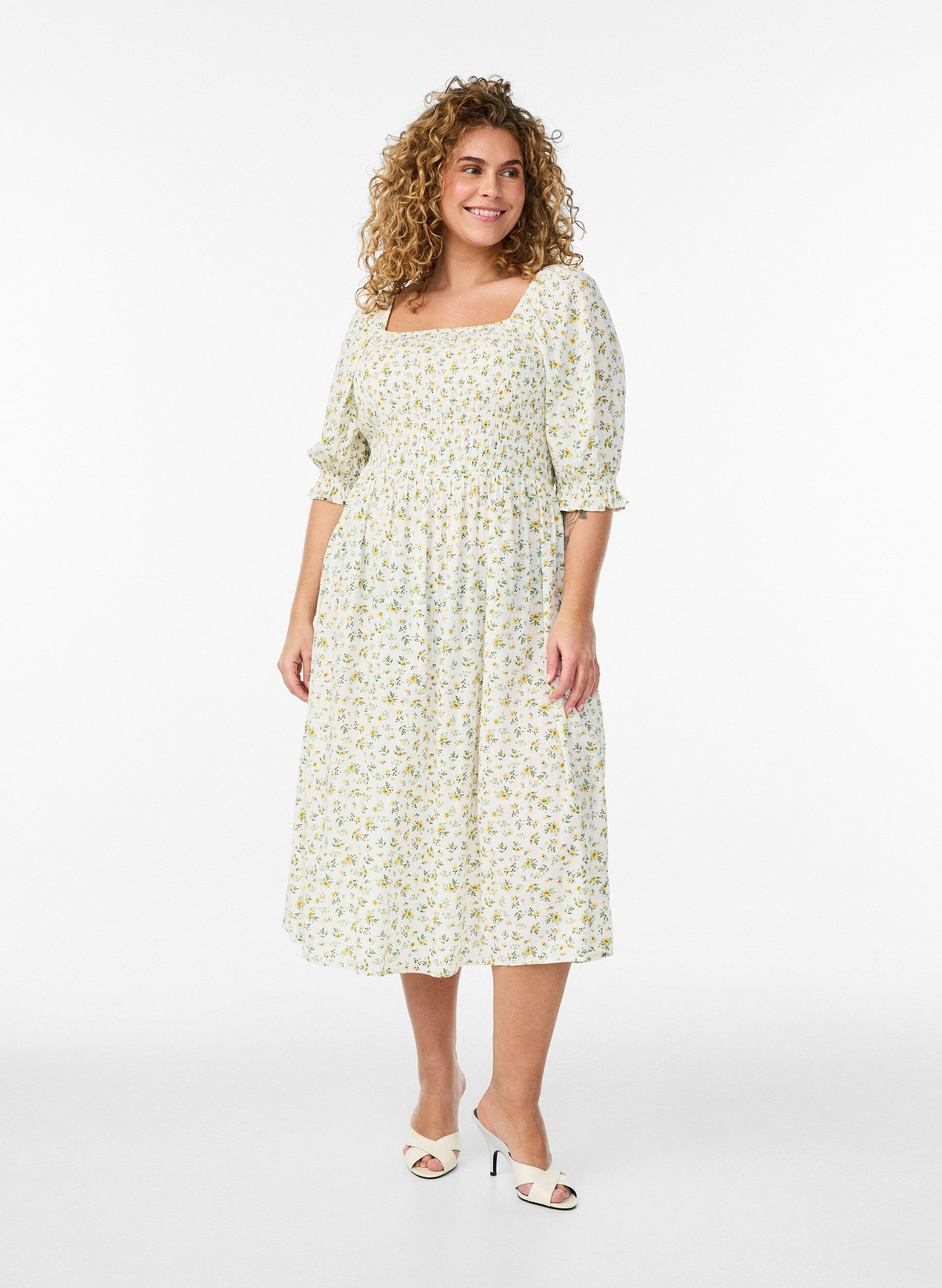 Blomstret sommerkjole i viskose, Hvid, Model