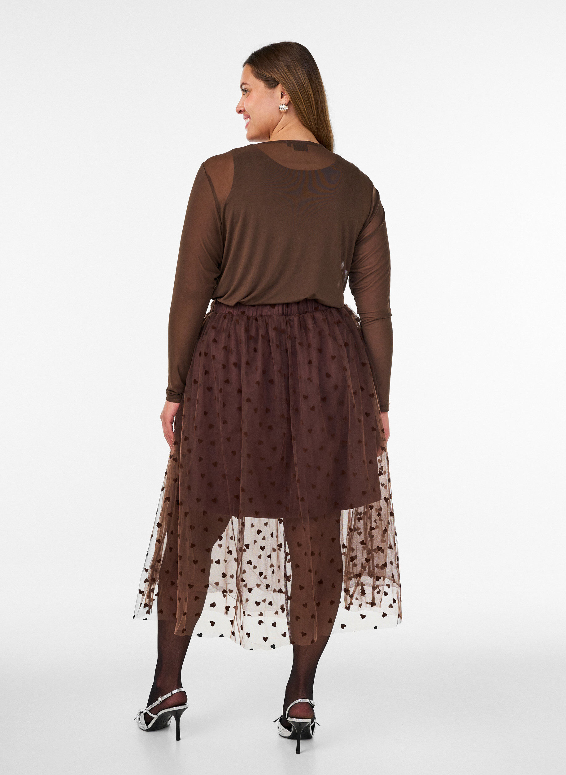 ZizziMidinederdel i tyl med hjerter, Brun, Model image number 2