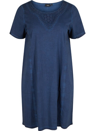 Kjole med blondedetaljer og korte ærmer, Blue Washed , Packshot image number 0