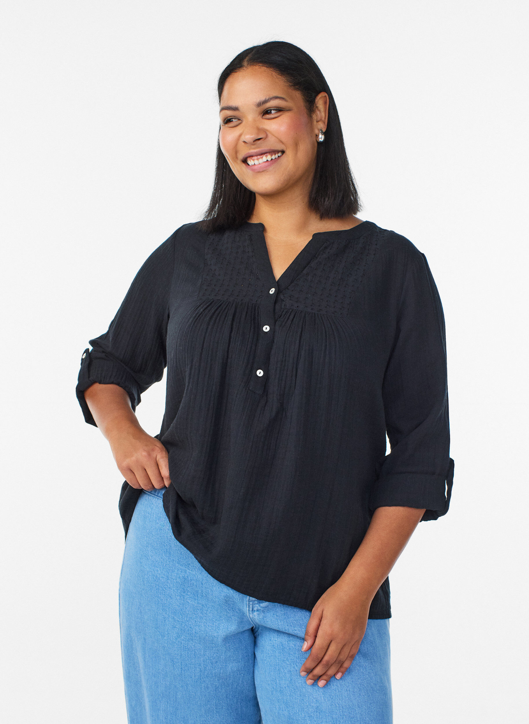 Bluse i bomuldsmusselin med broderi anglaise, Sort, Model