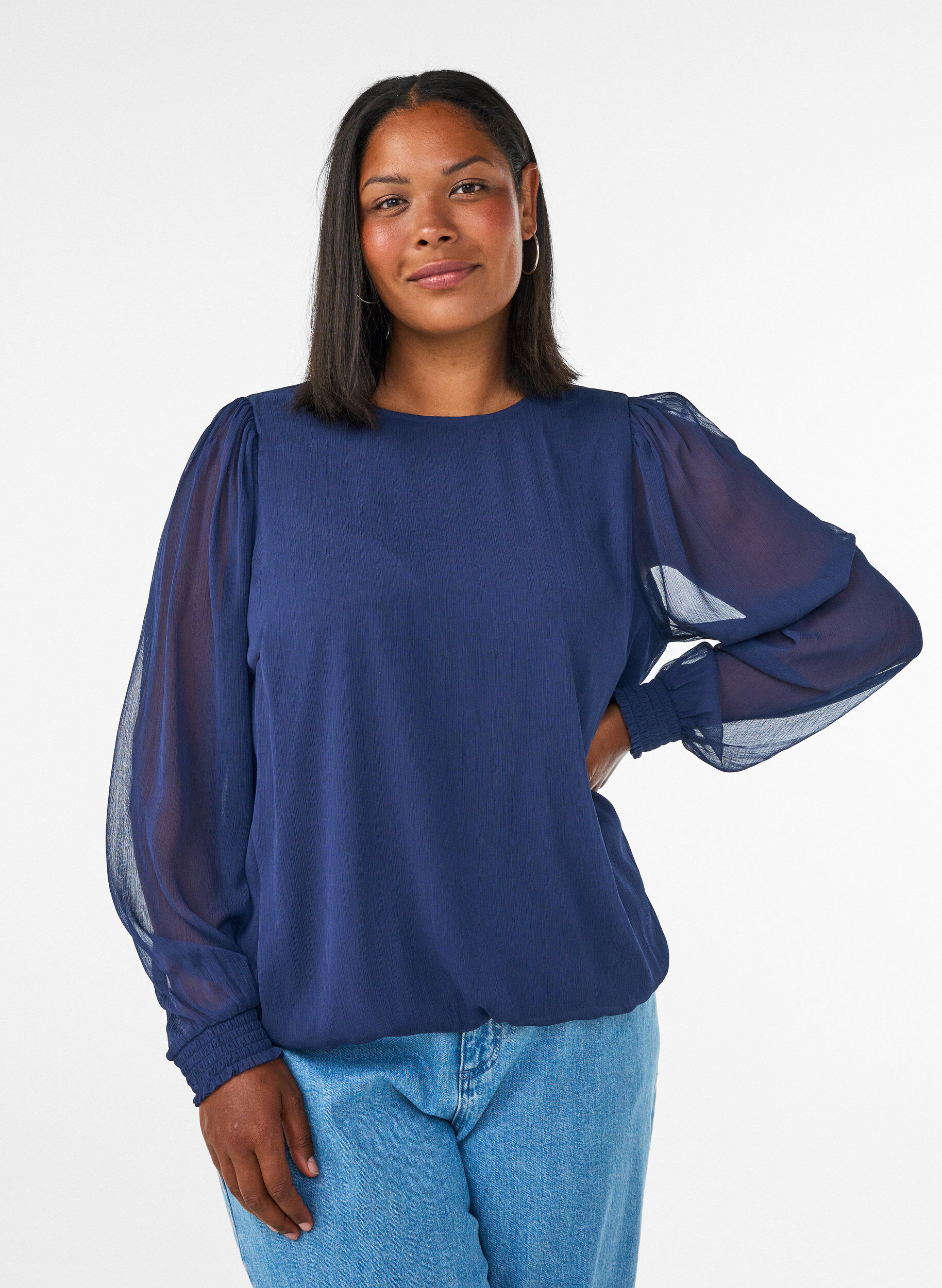 ZizziChiffonbluse med transparente &aelig;rmer, Bl&aring;, Model image number 0