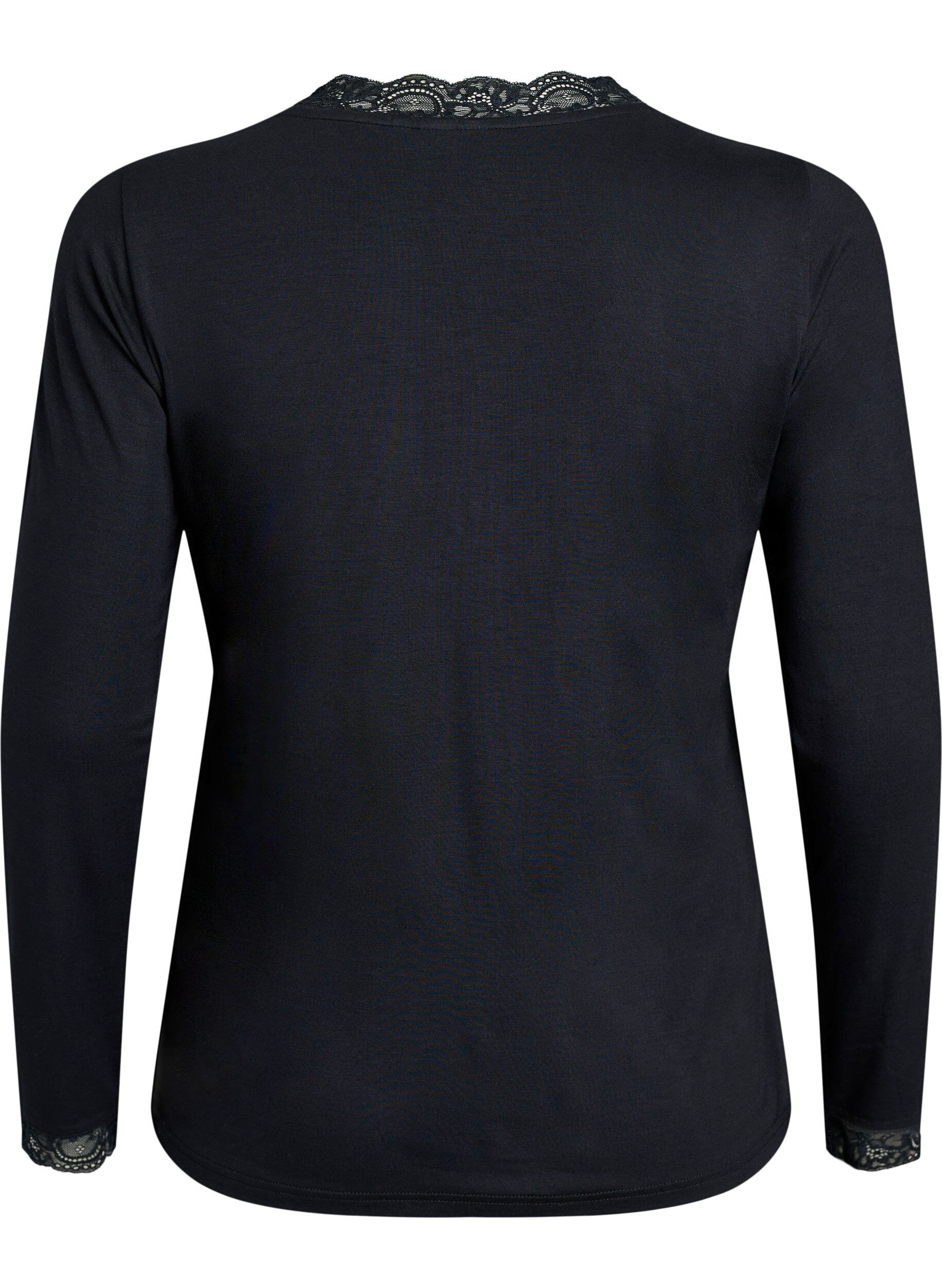 ZizziViskosebluse med blondekanter og V-hals, Sort, Packshot image number 1