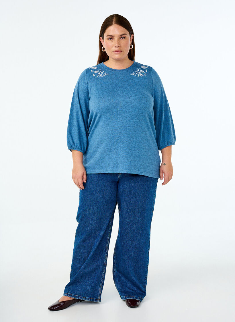 Bluse med blomsterbroderi og 3/4-ærmer, Copen Blue Melange, Model image number 2