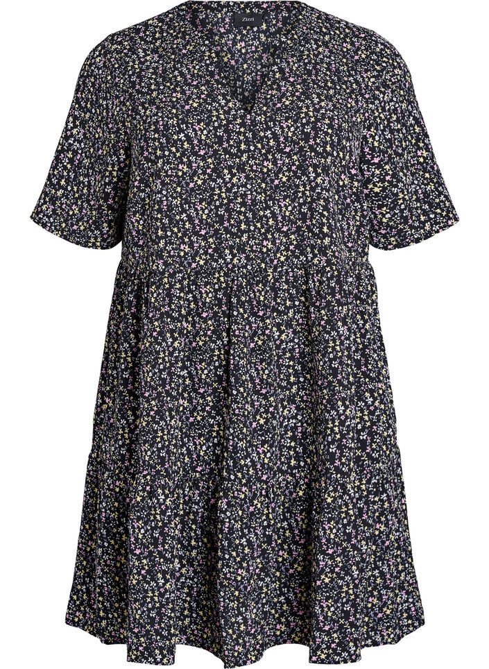 Kortærmet kjole med a-snit og skæringer, Sort, Packshot image number 0