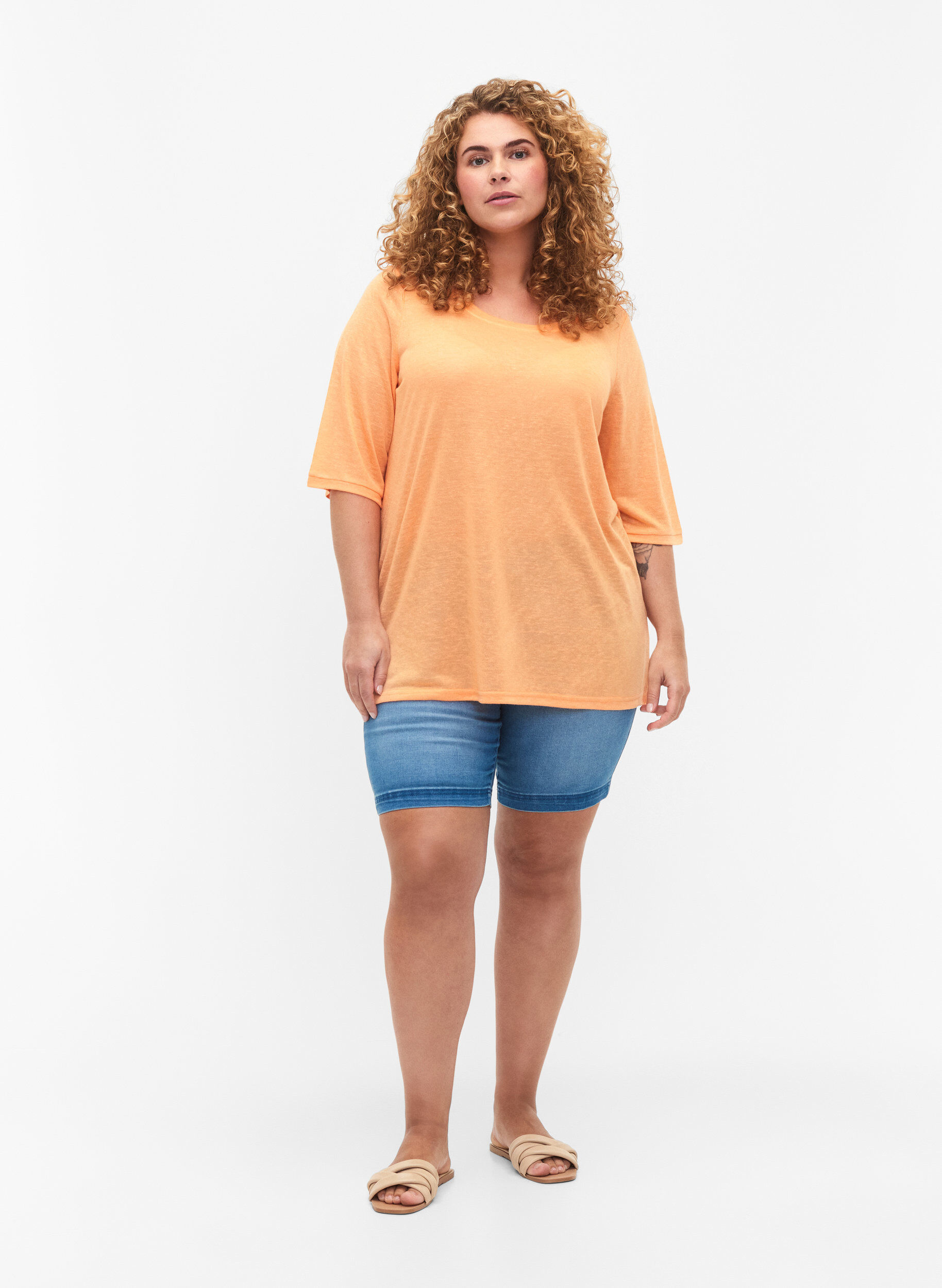 Zizzi Bluse med 3/4 &aelig;rmer, Mock Orange, Model image number 2