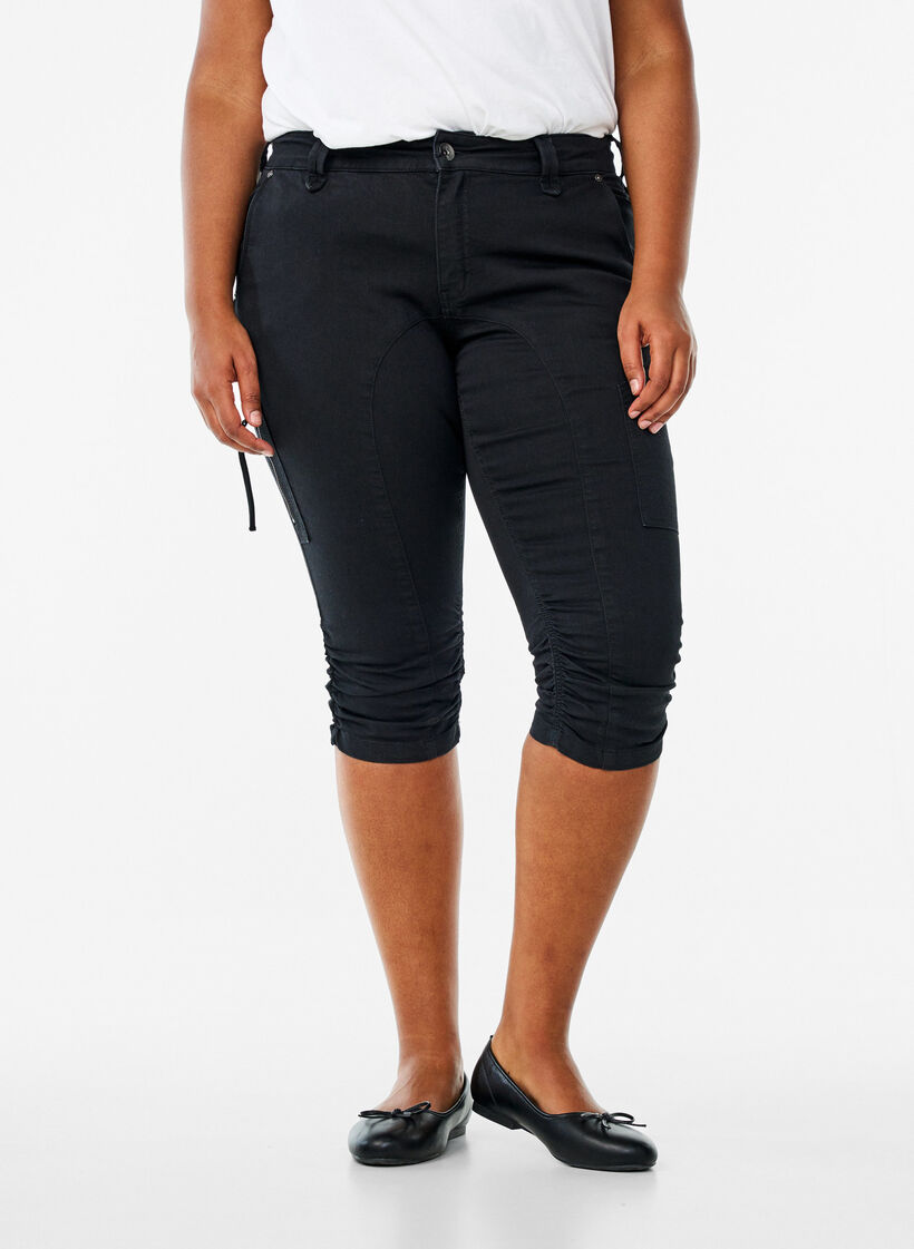 Slim fit capri jeans med lommer, Sort, Model image number 1