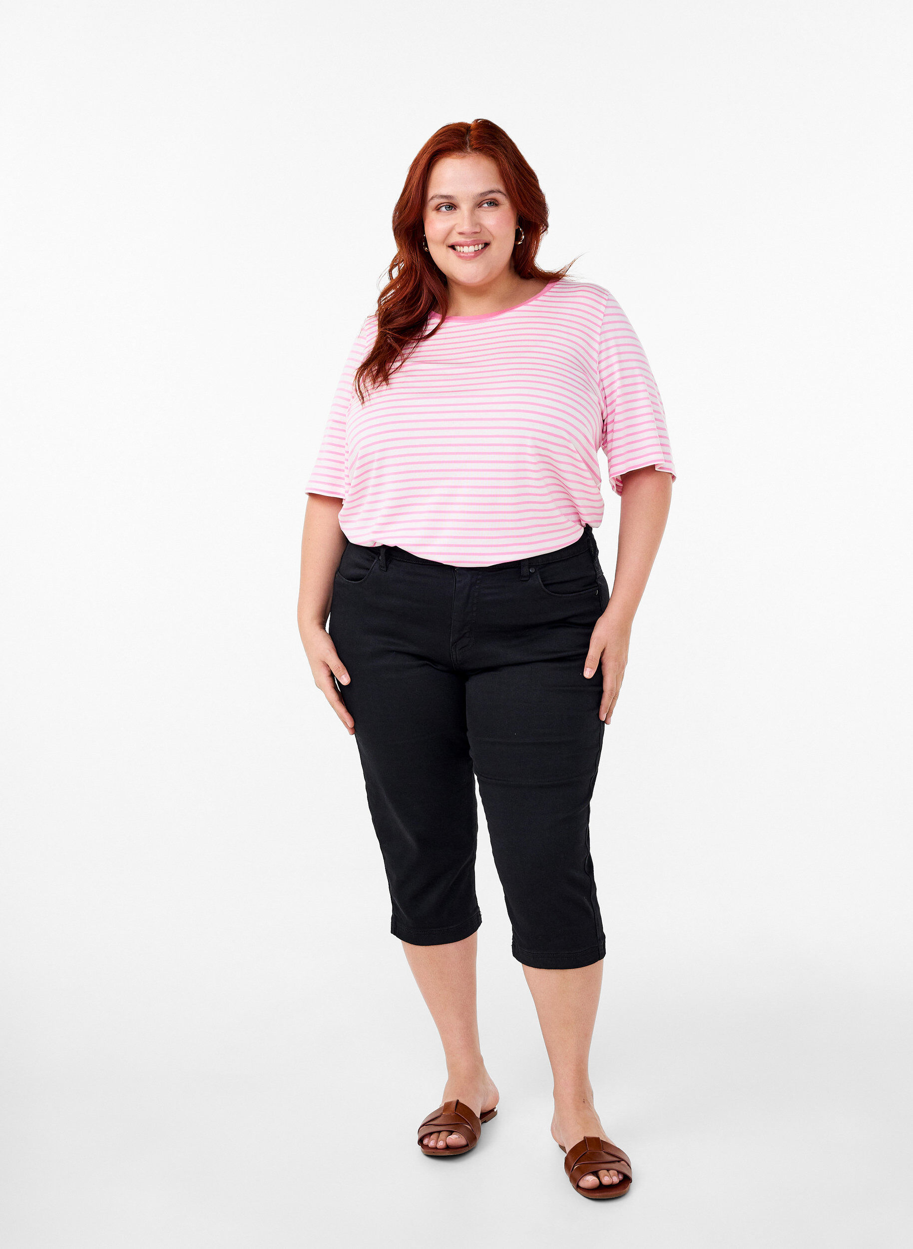 Zizzi Stribet t-shirt i lyocell med rund hals, R&oslash;d, Model image number 1