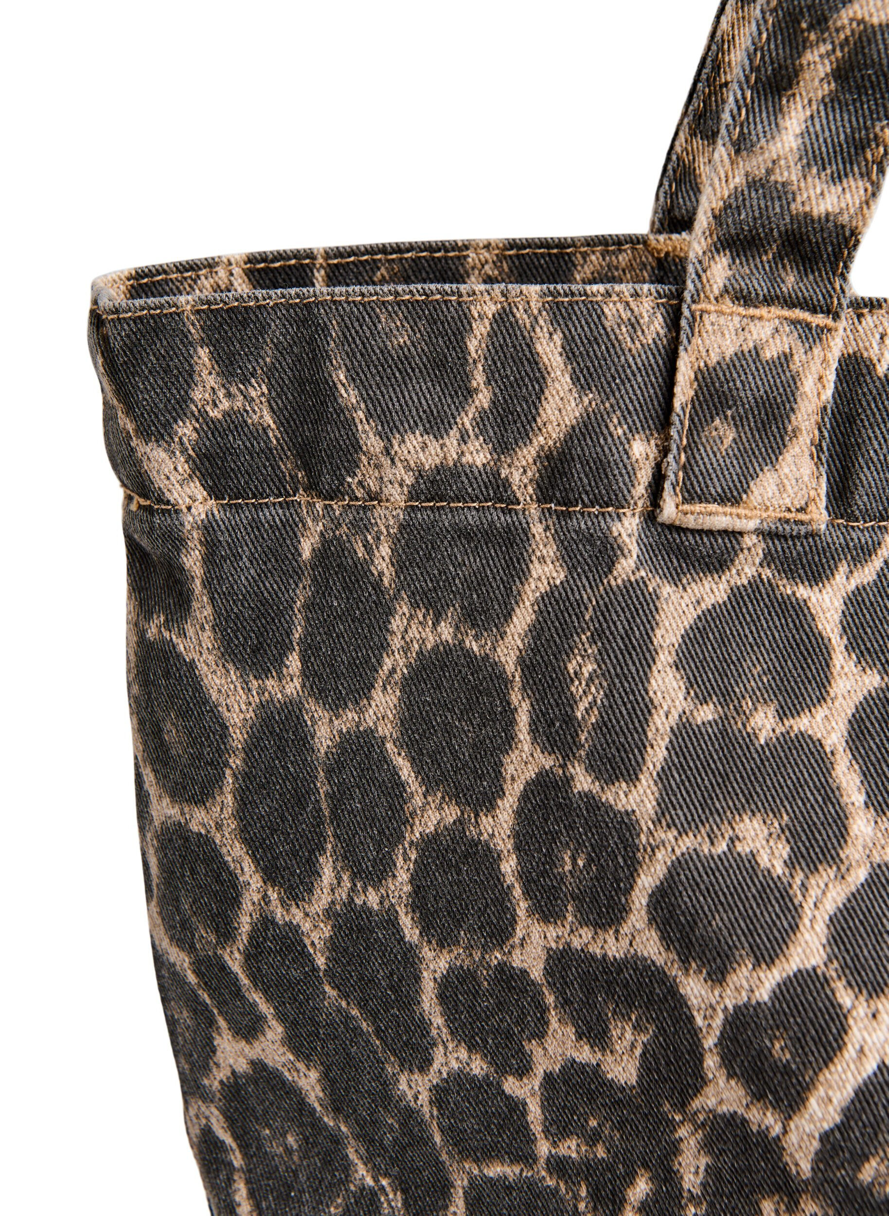 ZizziShoppingbag i denim med leopardm&oslash;nster, Brun, Packshot image number 2