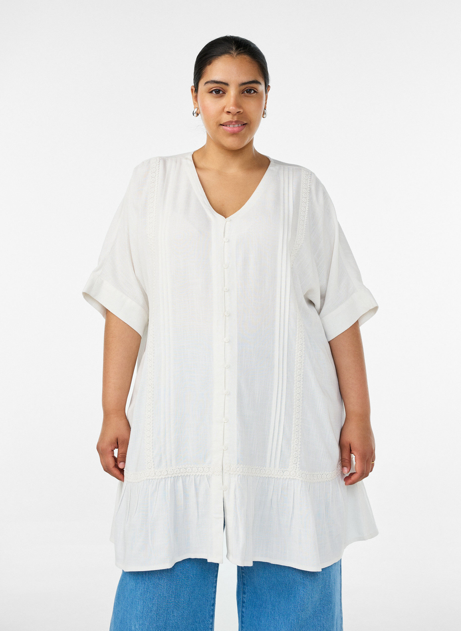 ZizziTunika i viskose med knapper og fl&aelig;sekant, Vanilla, Model image number 0