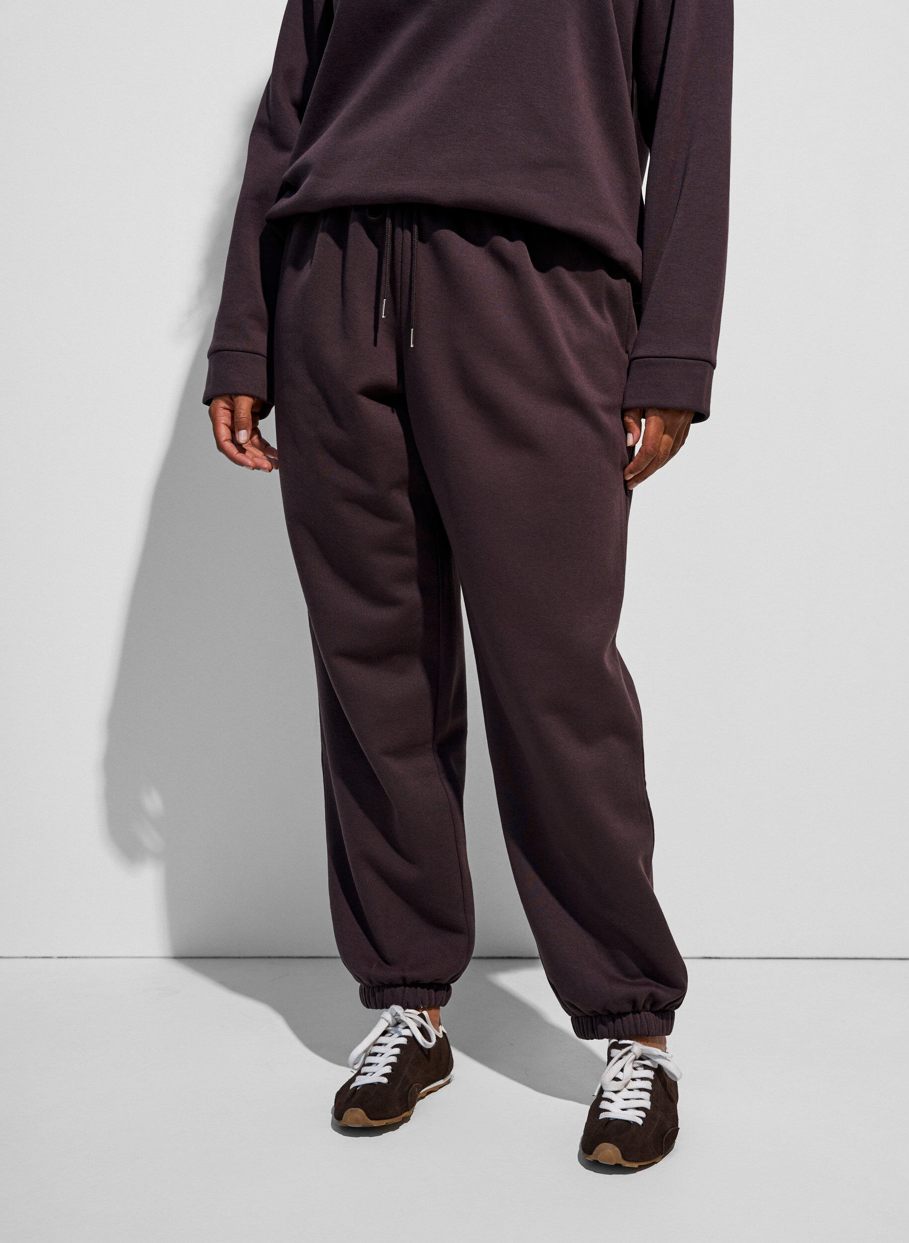 ZizziSweatpants med h&oslash;j talje og bindeb&aring;nd, Brun, Model image number 3