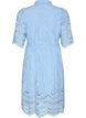 Skjortekjole i broderie anglaise med bindeb&aelig;lte, Bl&aring;, Packshot image number 1