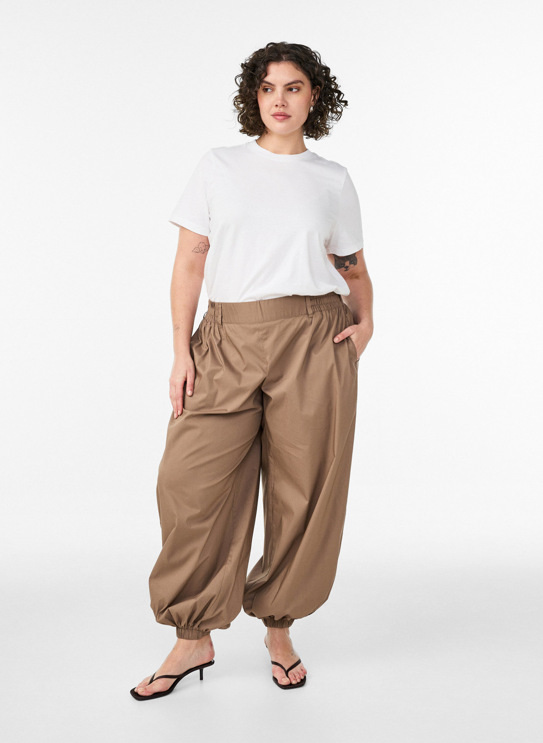 ZizziT-shirt i bomuld med print, Hvid, Model image number 1