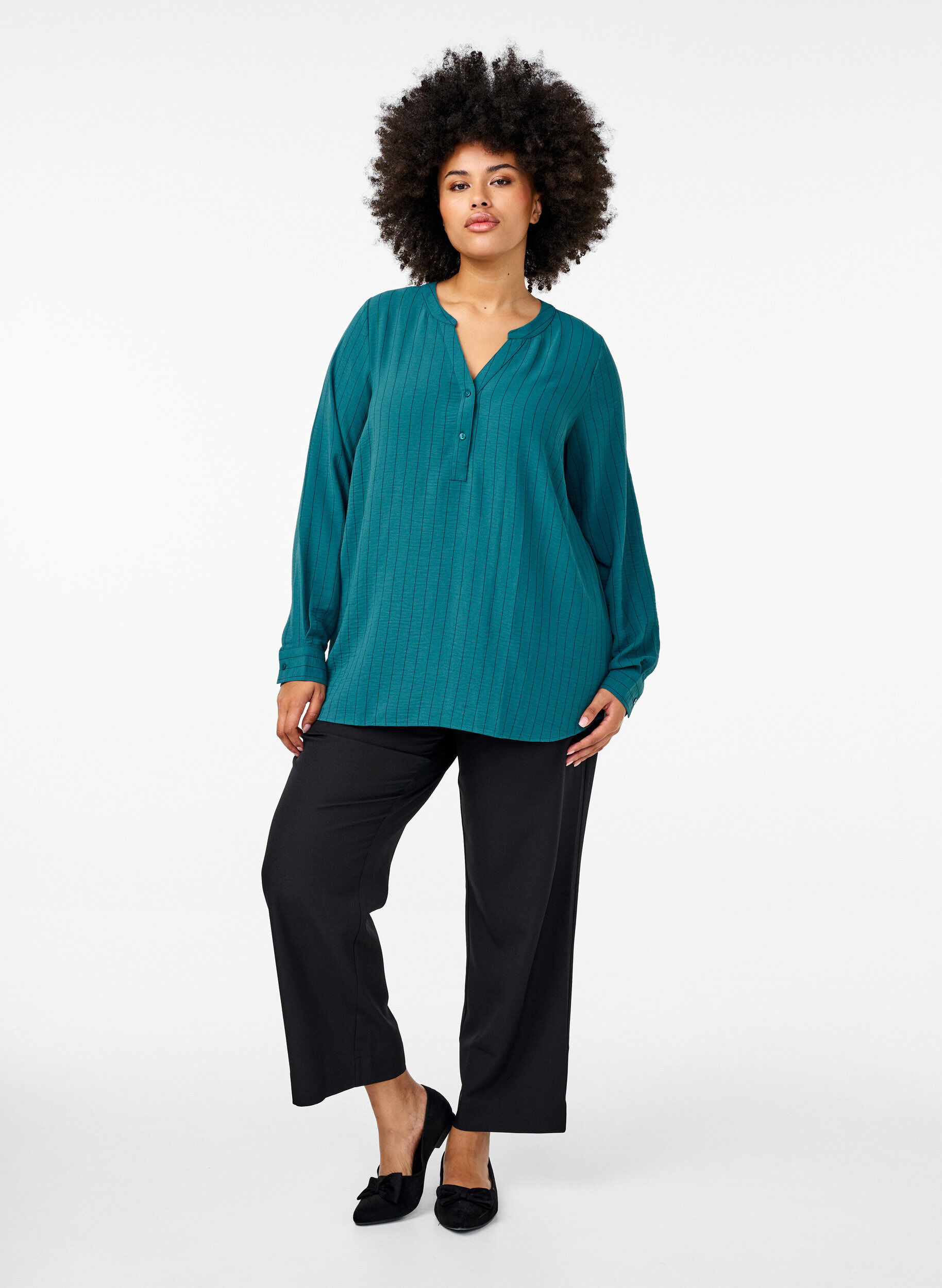 ZizziN&aring;lestribet skjortebluse, Gr&oslash;n, Model image number 1