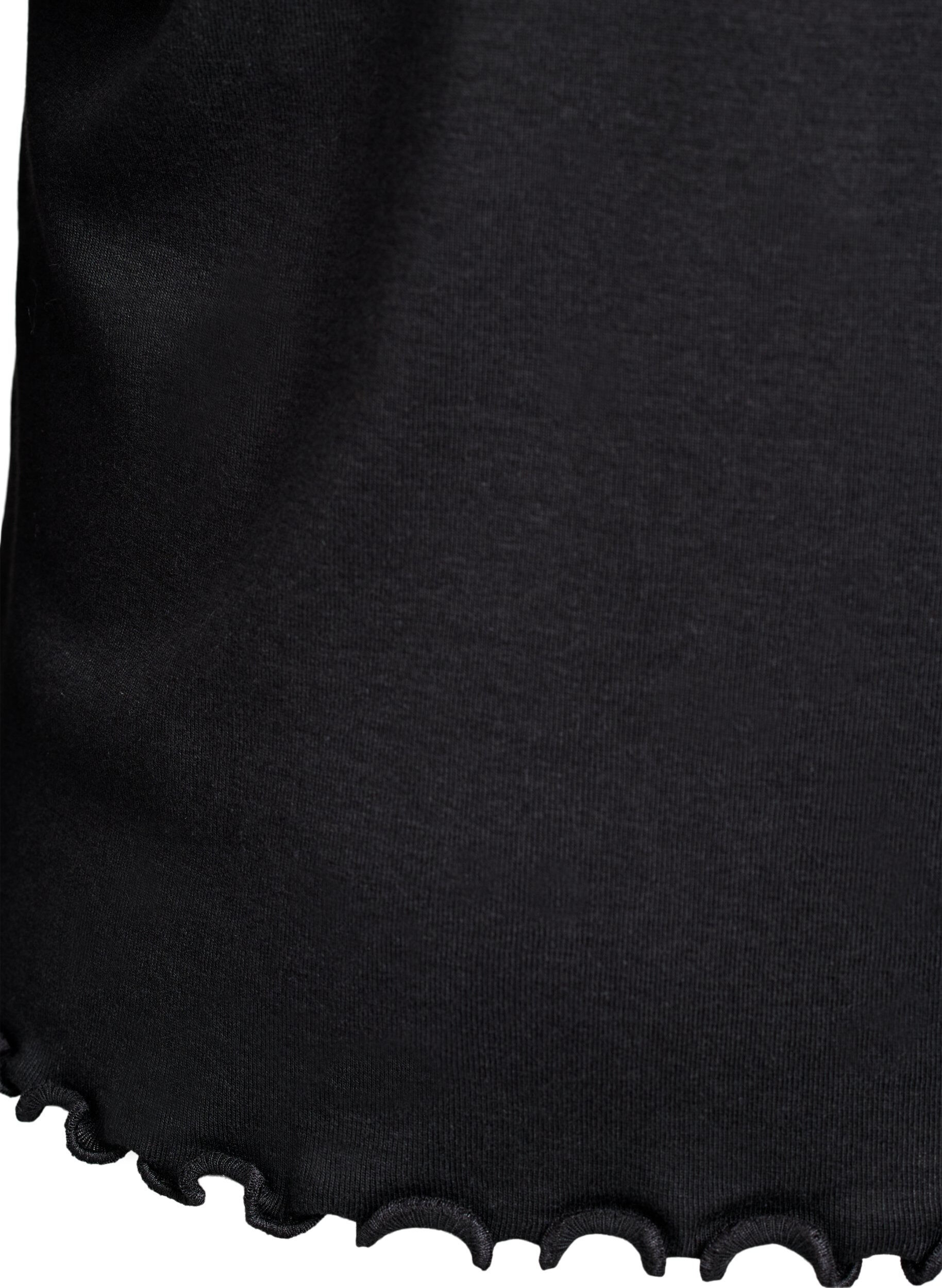 Zizzi Jerseybluse med knapper og b&oslash;lgede kanter, Sort, Packshot image number 3