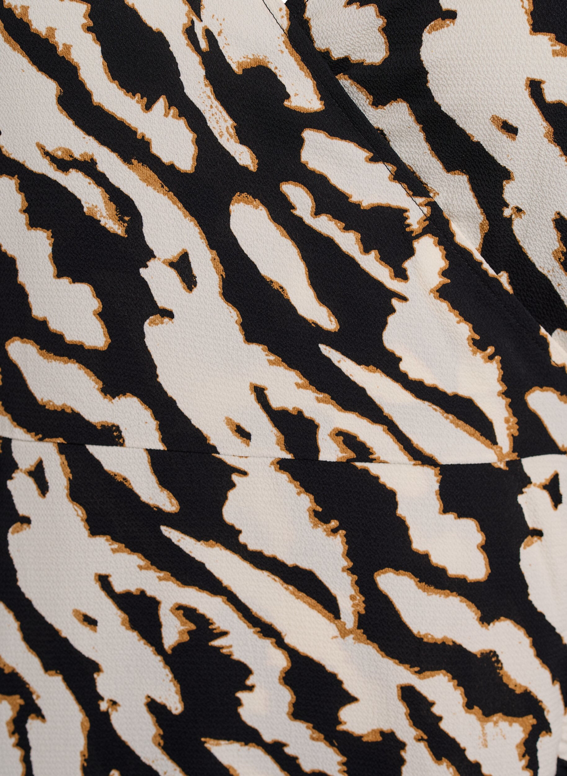 Zizzi Printet wrapkjole med korte &aelig;rmer, Sort, Packshot image number 2