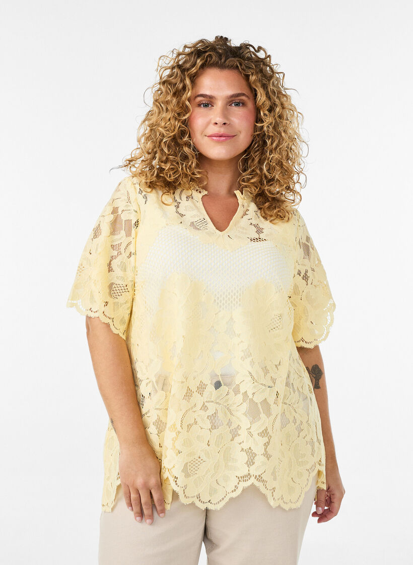 Blondebluse med fl&aelig;sekrave og korte &aelig;rmer, Gul, Model image number 0