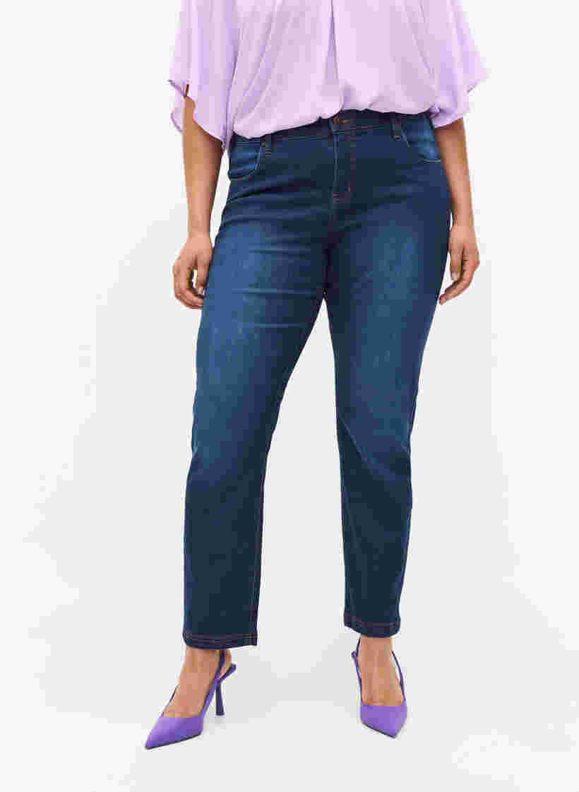 Slim fit Emily jeans med normal talje, Blue denim, Model image number 3