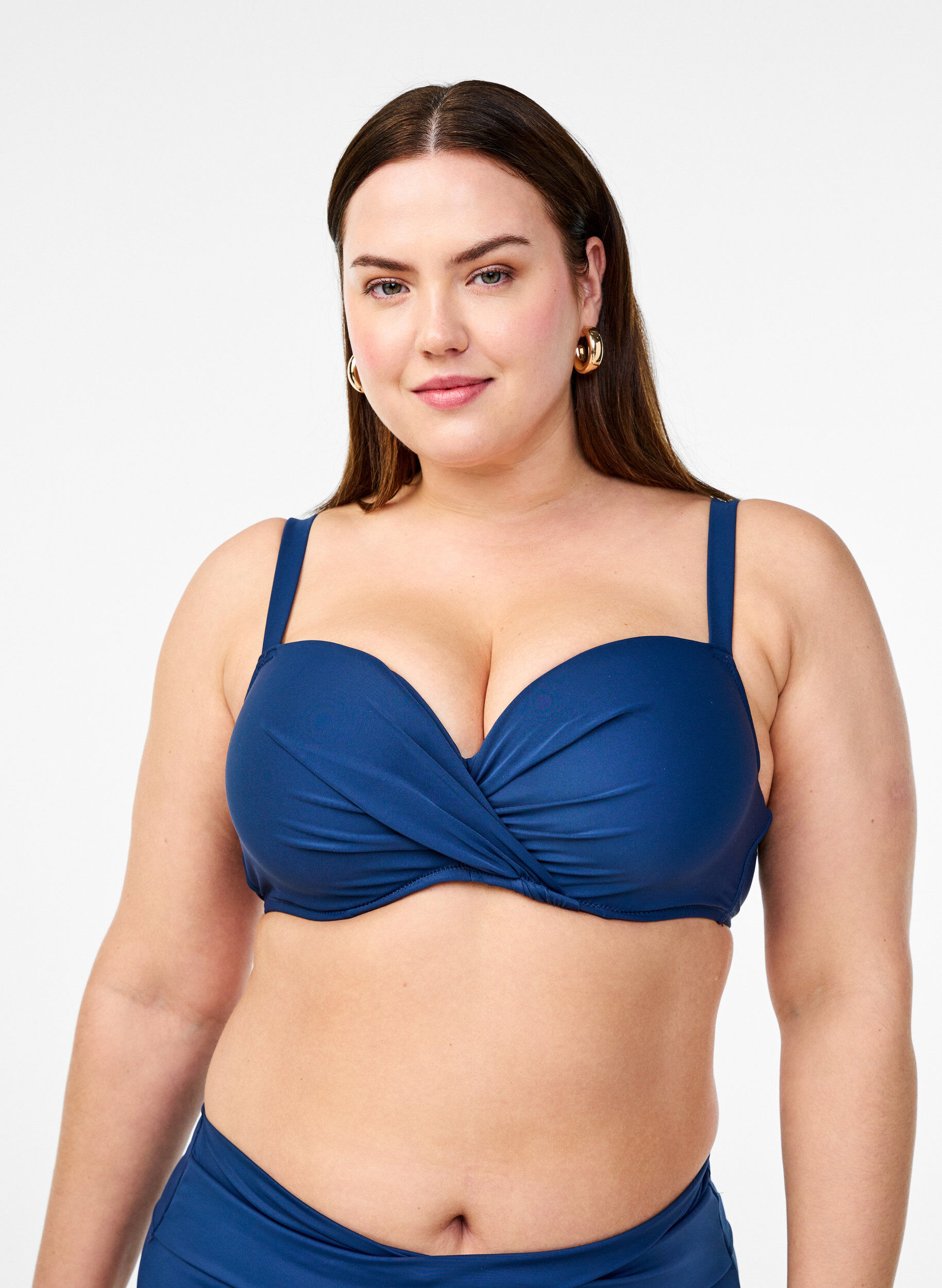 Bikini bh med b&oslash;jle og drapering, Bl&aring;, Model