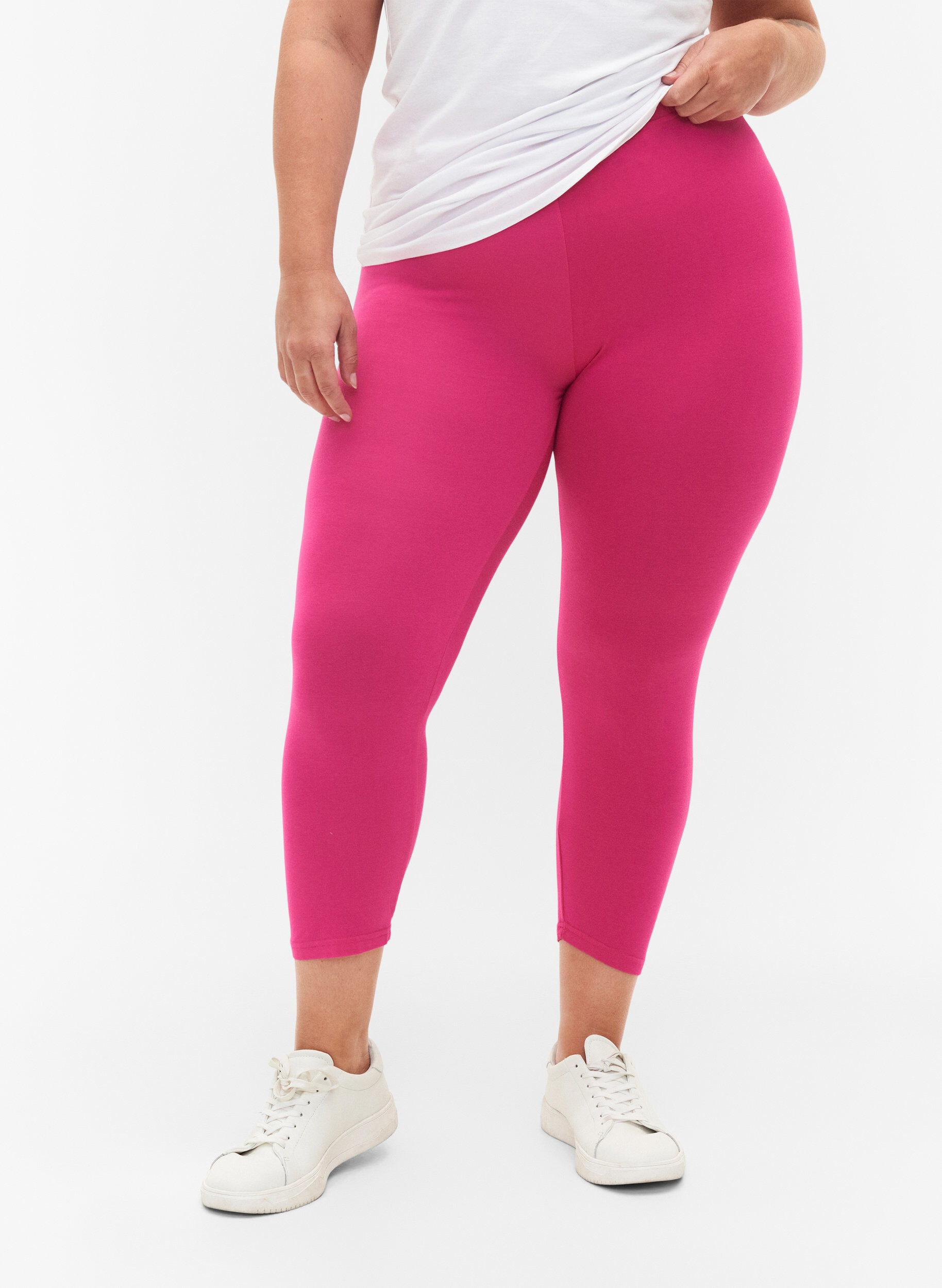 Zizzi Basis 3/4 leggings i viskose, Lyser&oslash;d, Model image number 0
