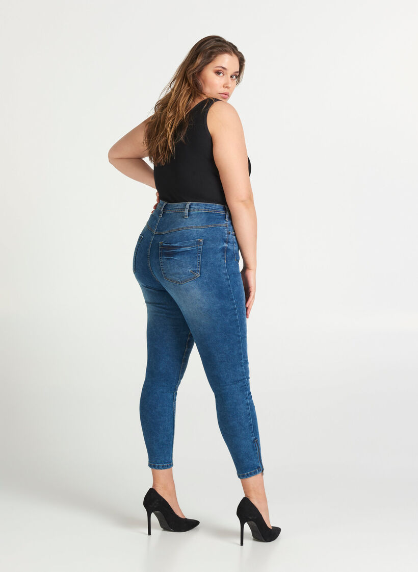 Cropped Amy jeans med lynl&aring;sdetalje, Bl&aring;, Model image number 2