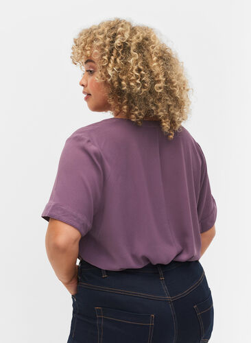 Kortærmet bluse med v-udskæring , Vintage Violet, Model image number 1