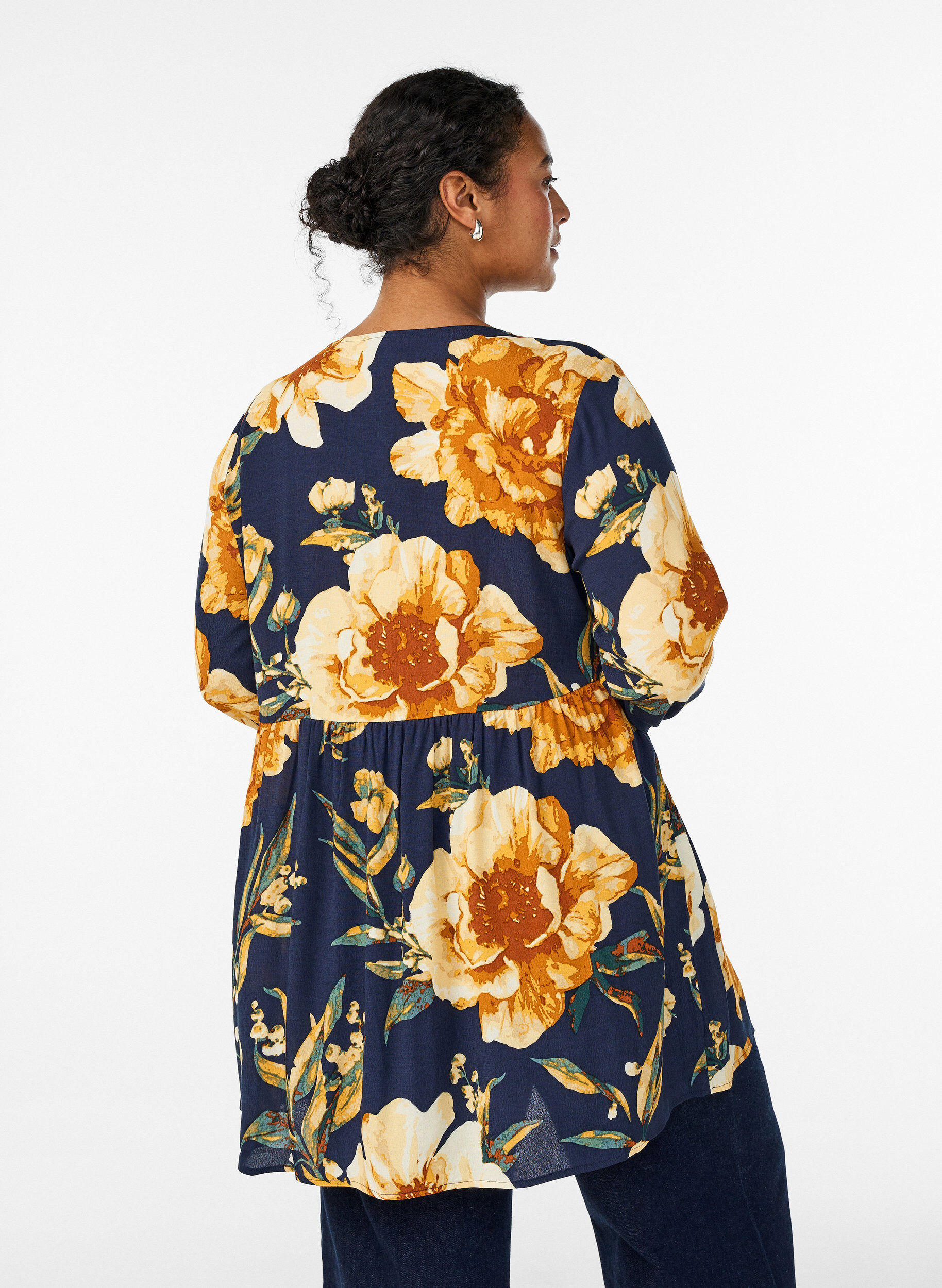 Zizzi Lang&aelig;rmet tunika med sk&aelig;ring, Bl&aring;, Model image number 2