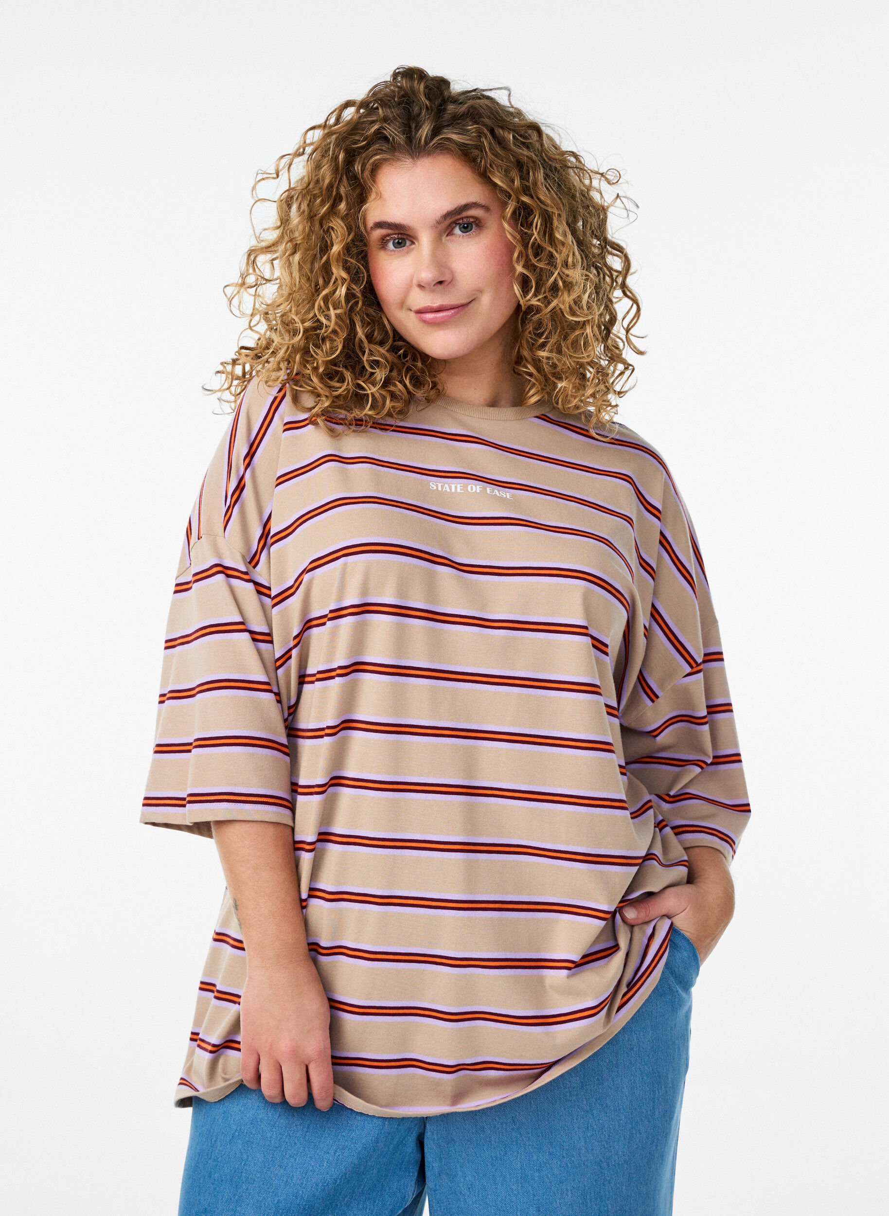 Oversize T-shirt med striber og 1/2 &aelig;rmer, Beige, Model