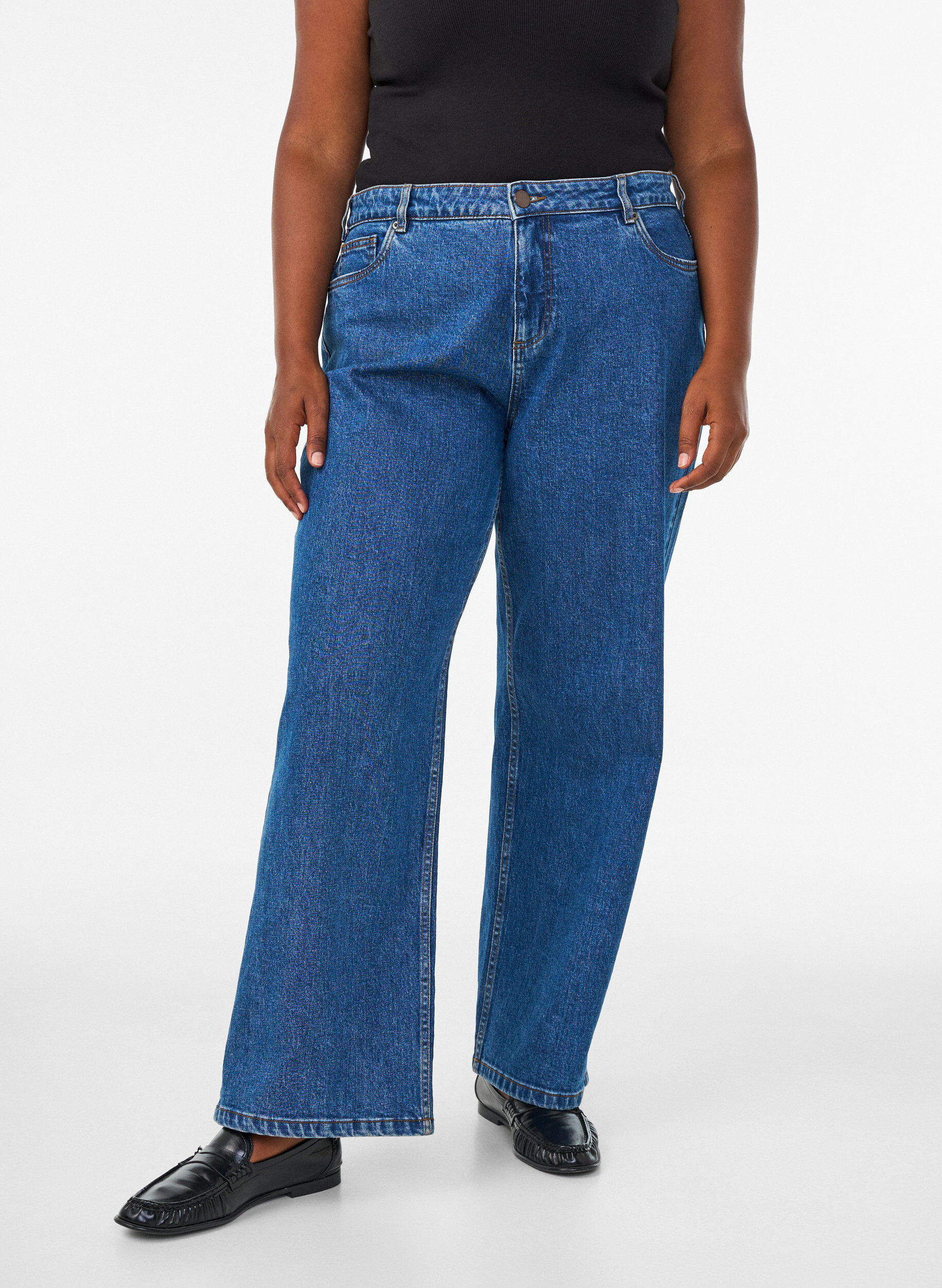 ZizziWide leg jeans med h&oslash;j talje, Bl&aring;, Model image number 2