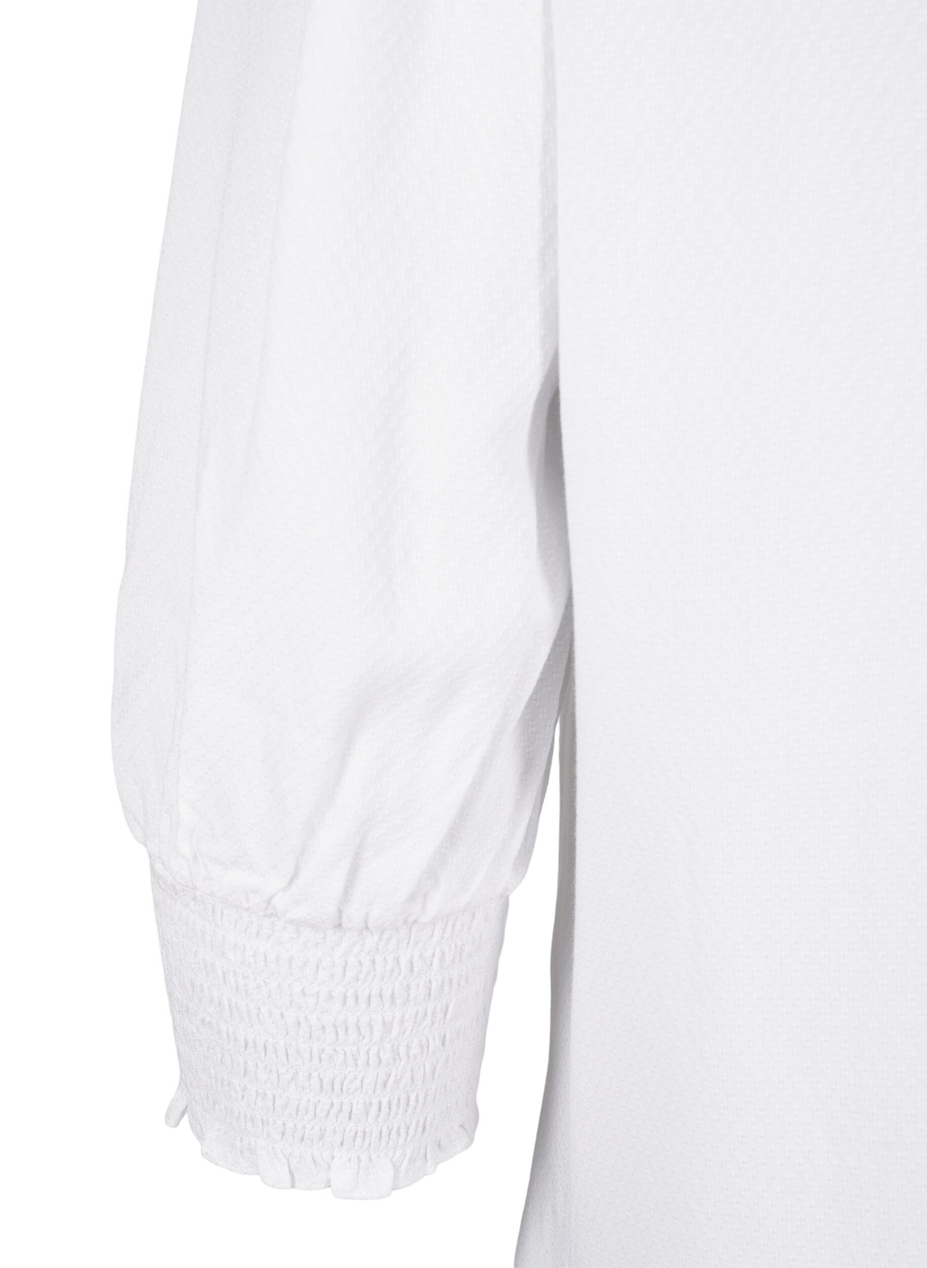 Zizzi Viskosebluse med smock og fl&aelig;sedetalje, Bright White, Packshot image number 3