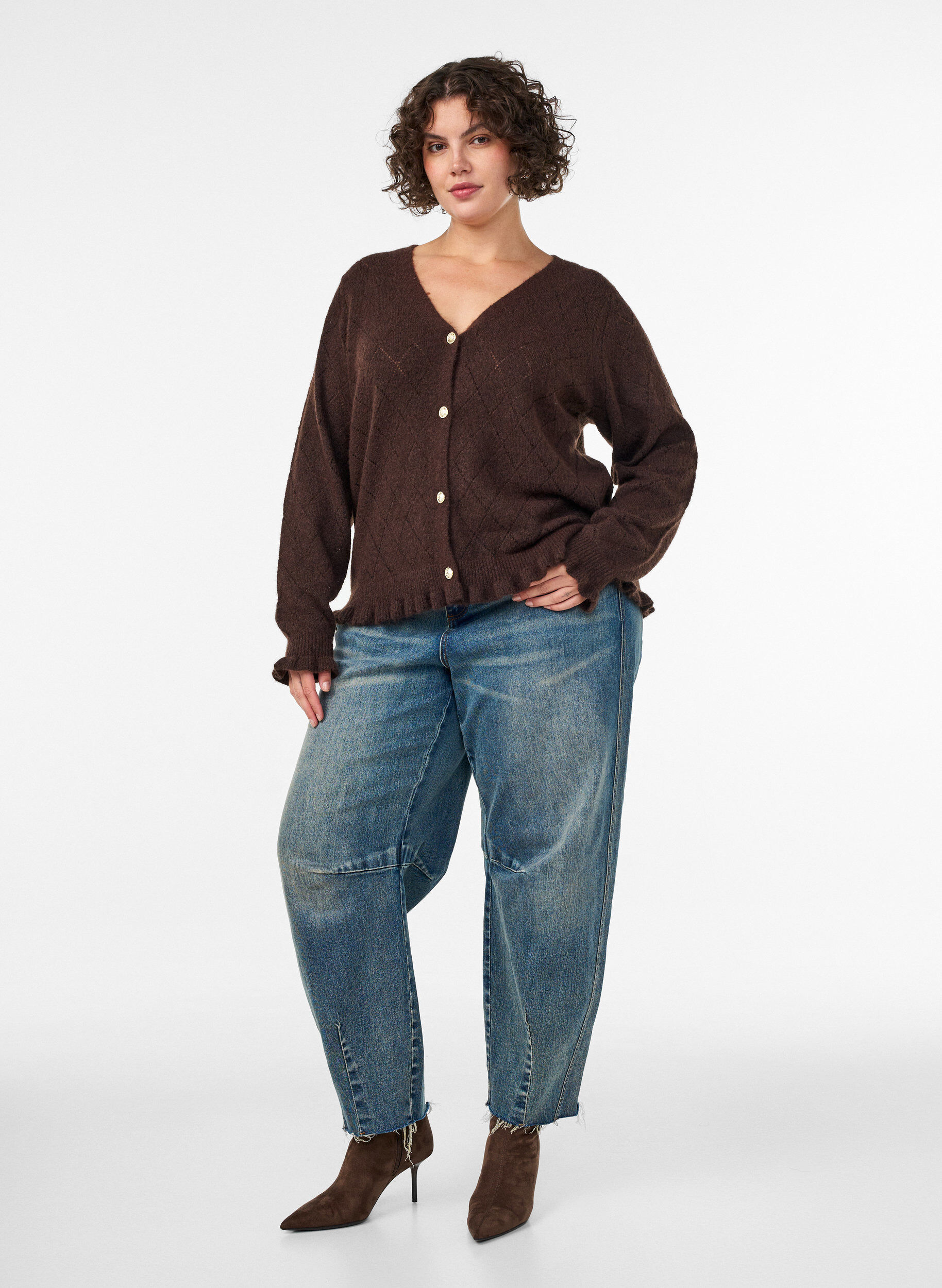 ZizziCardigan med harlekinm&oslash;nster og V-hals, Brun, Model image number 1