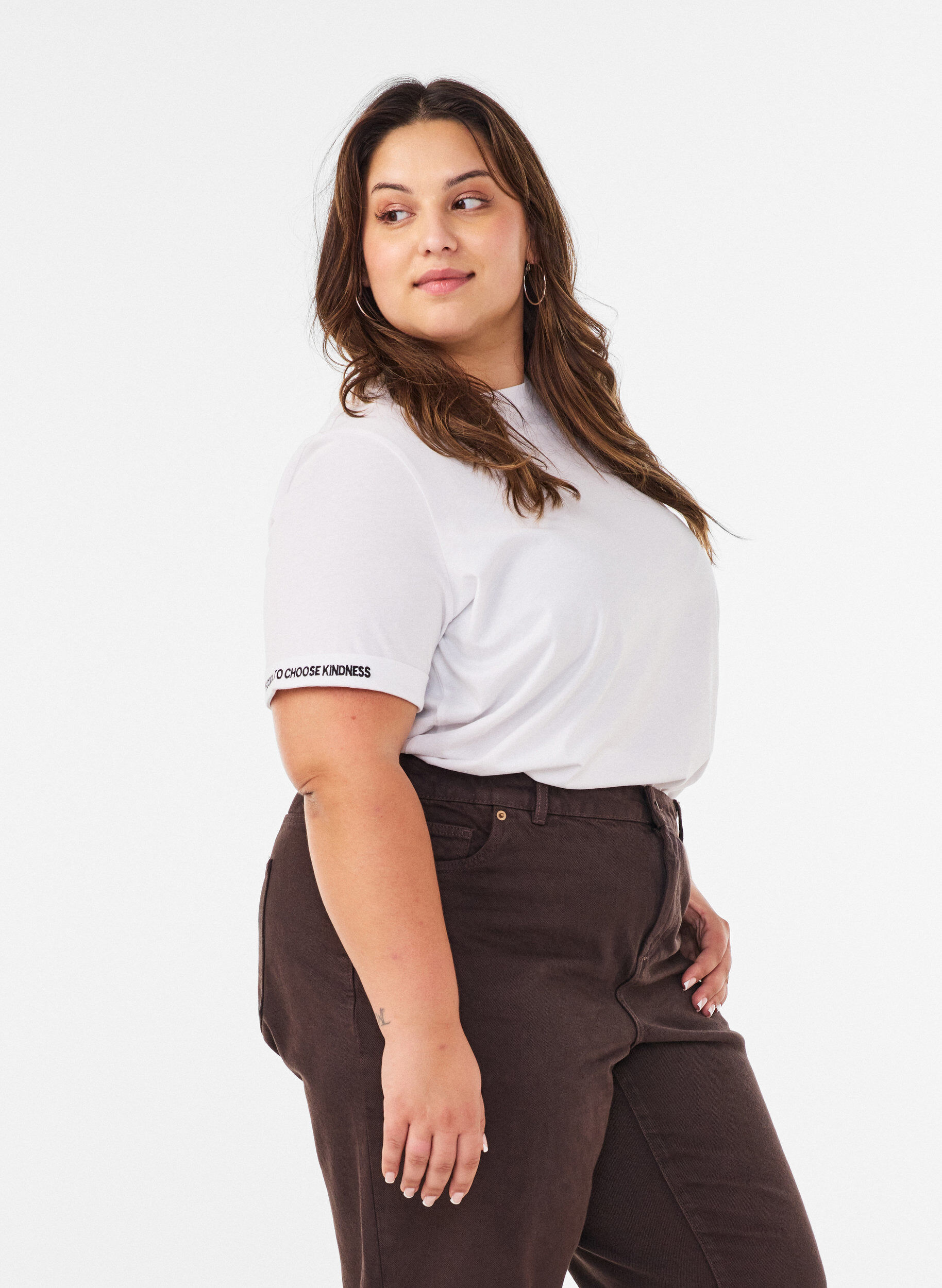 ZizziT-shirt i bomuld med tekstbroderi, Hvid, Model image number 0