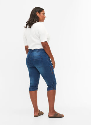 Slim fit capri jeans med lommer, Dark blue denim, Model image number 2